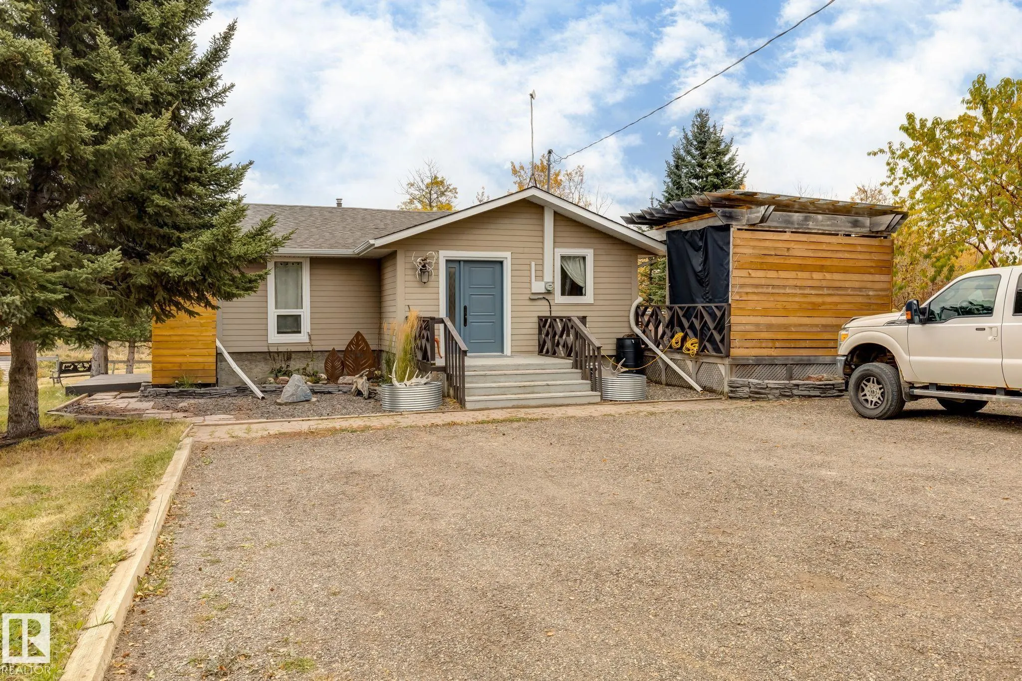 51317 Range Road 201