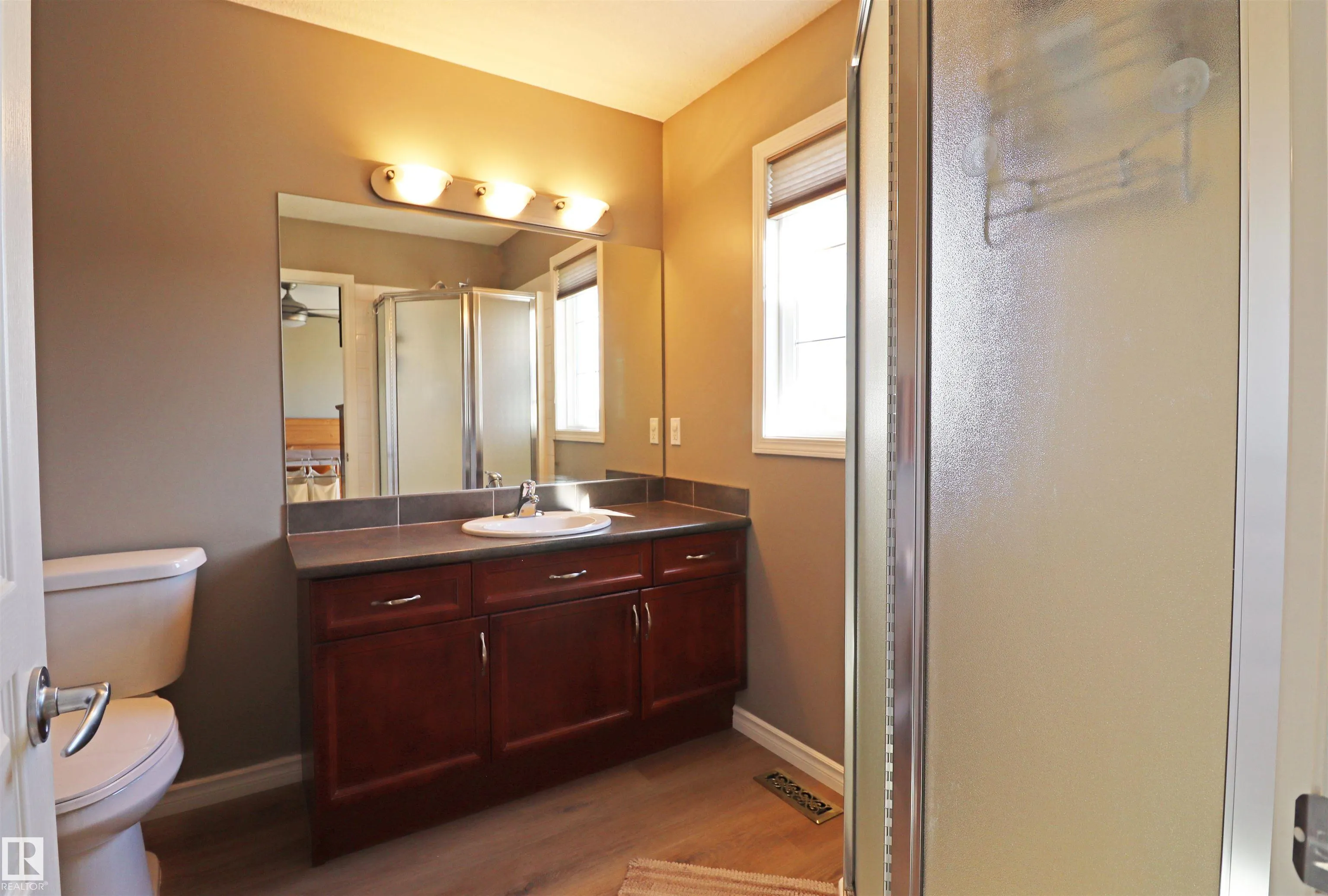106 Graywood Mews