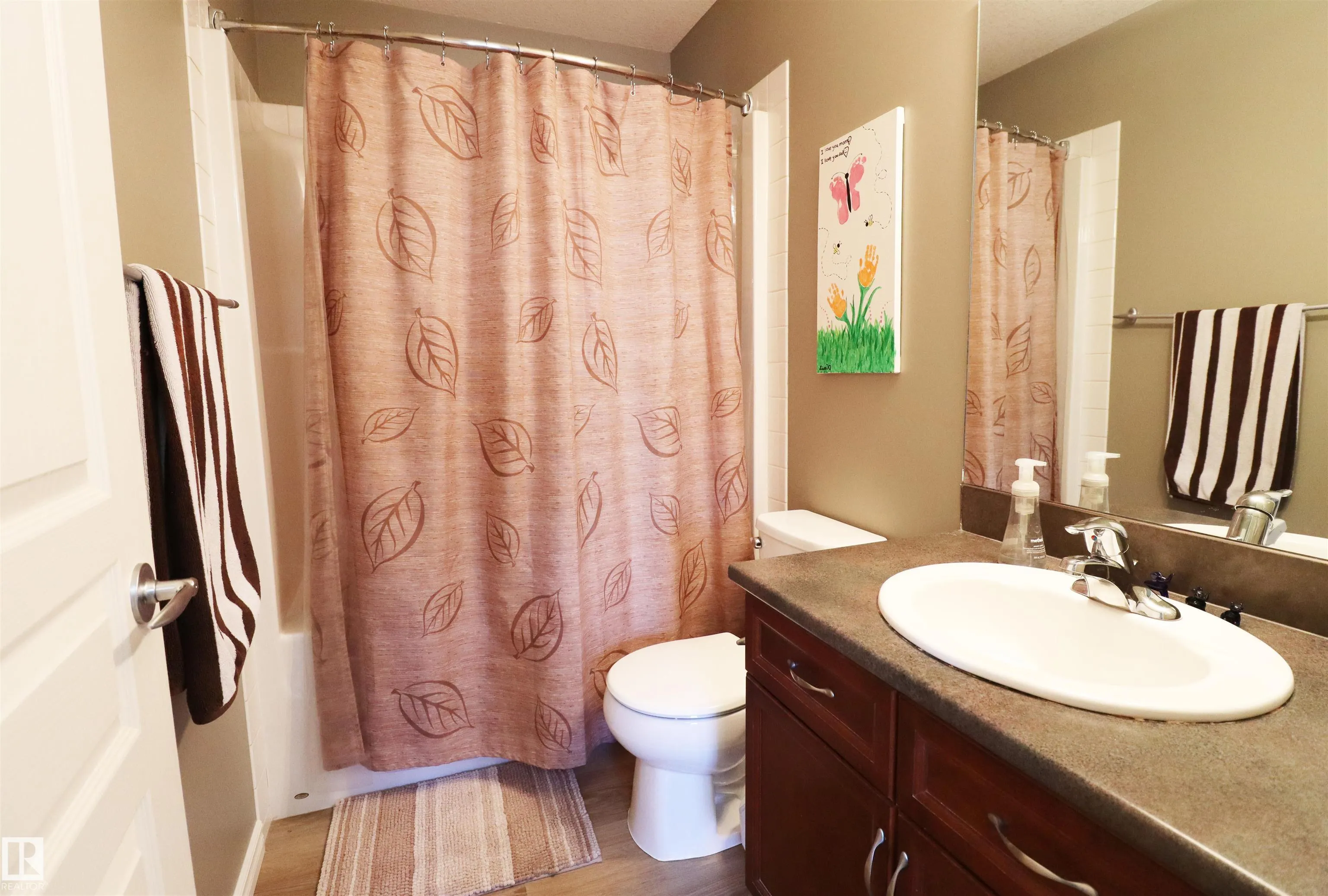 106 Graywood Mews