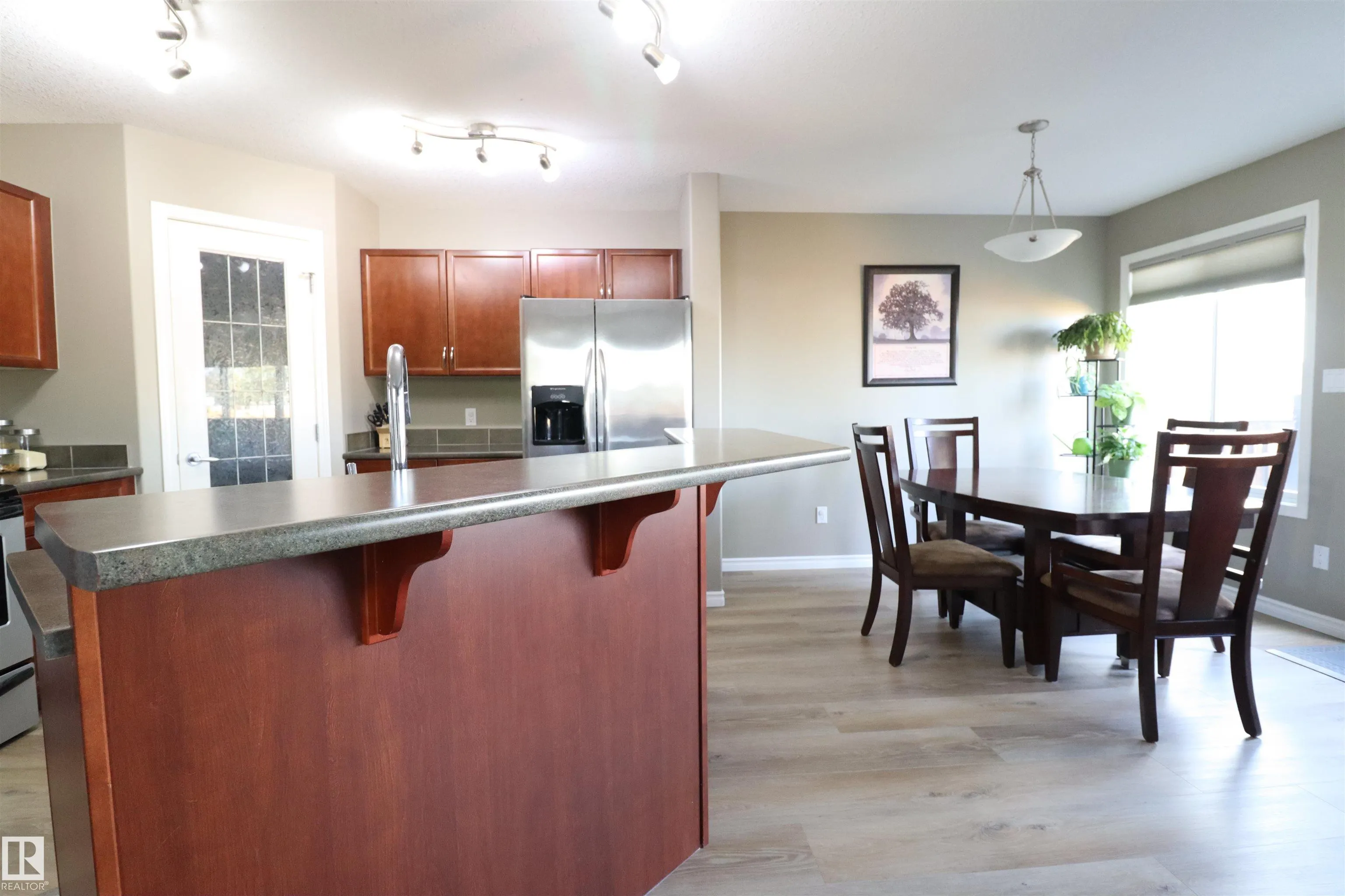 106 Graywood Mews