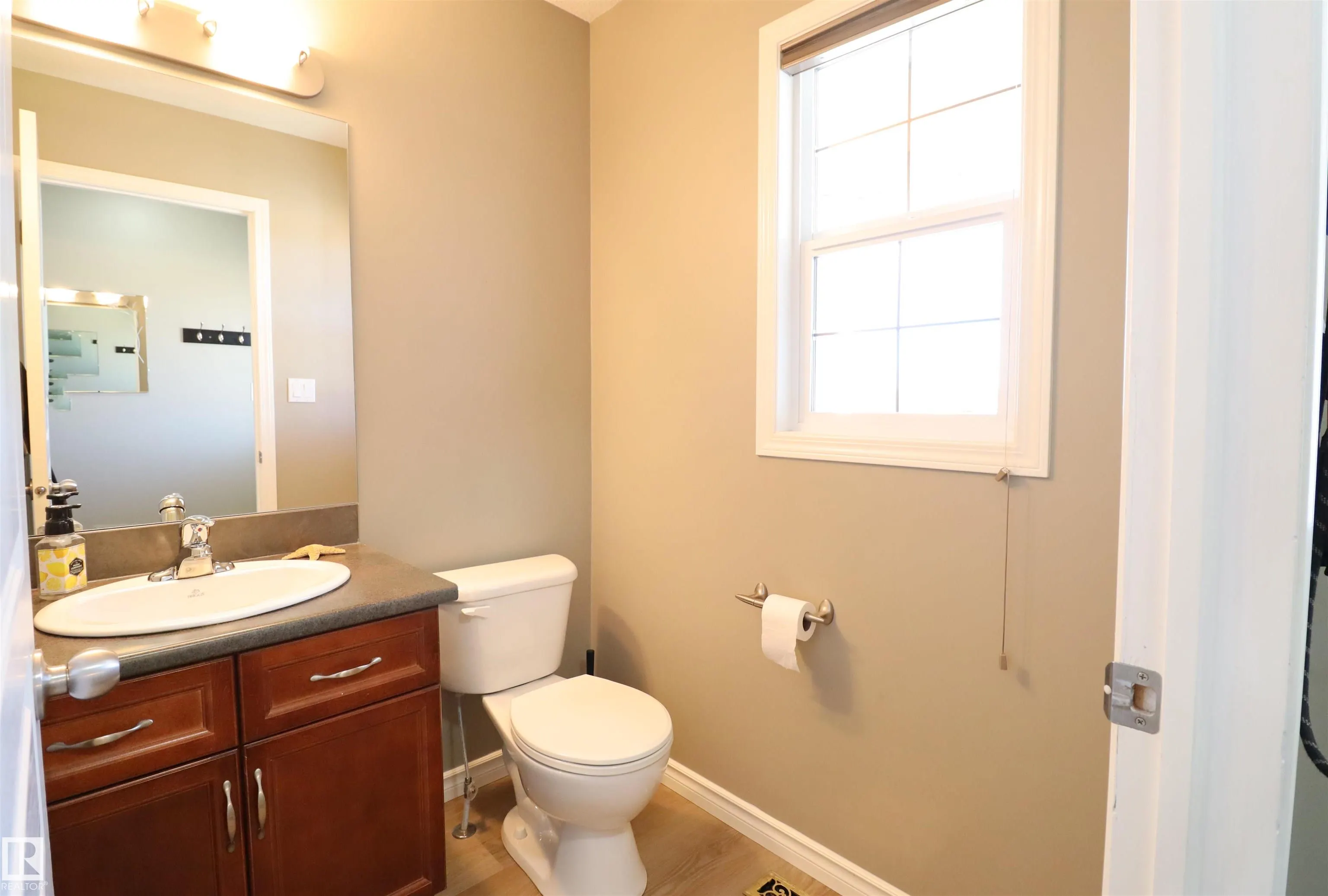 106 Graywood Mews