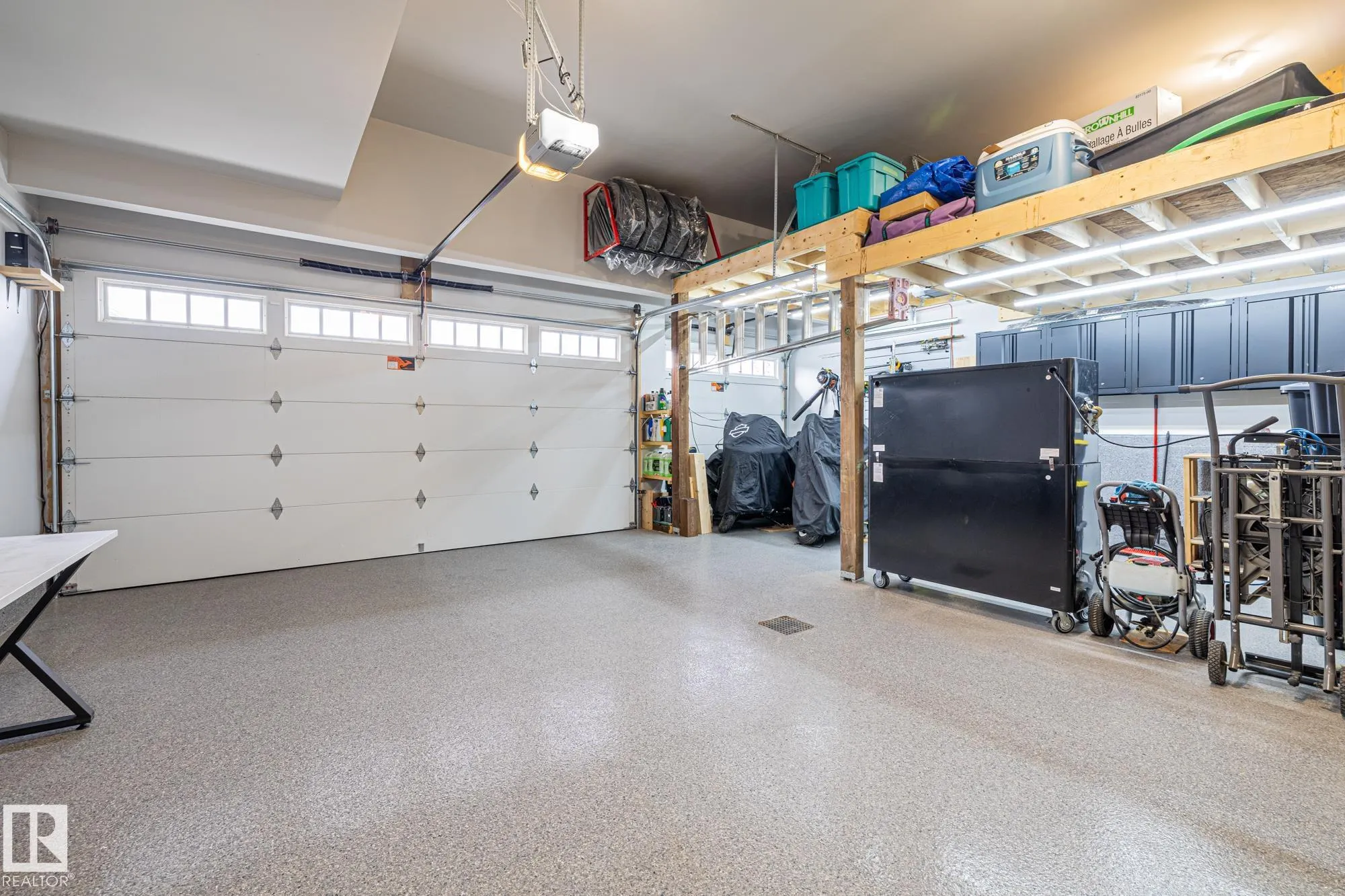 1759 TANAGER Close