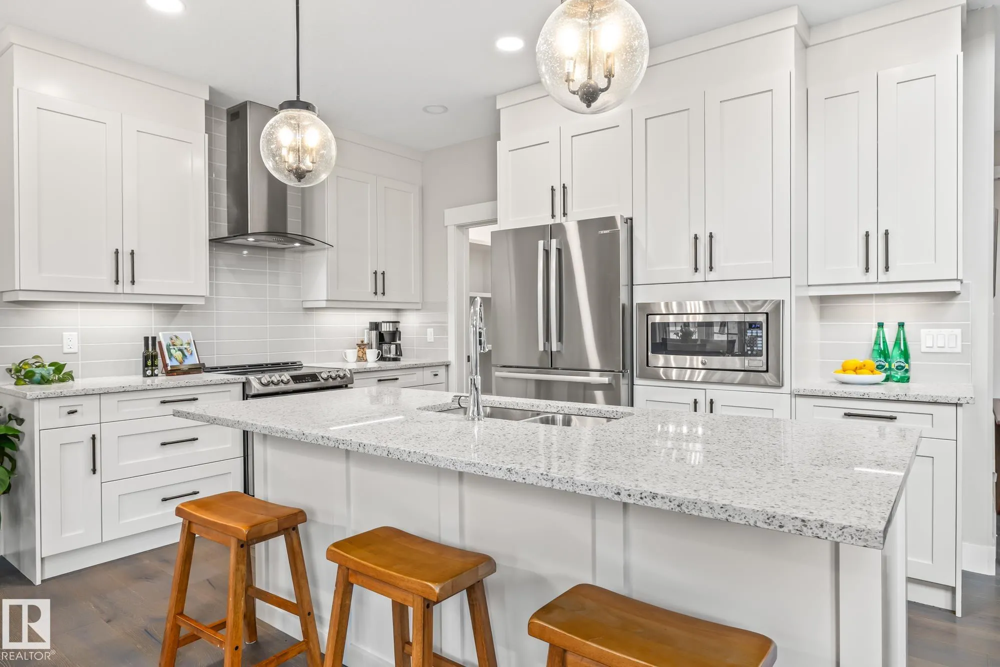 1759 TANAGER Close