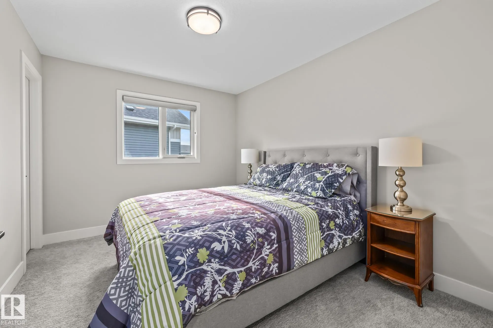 1759 TANAGER Close