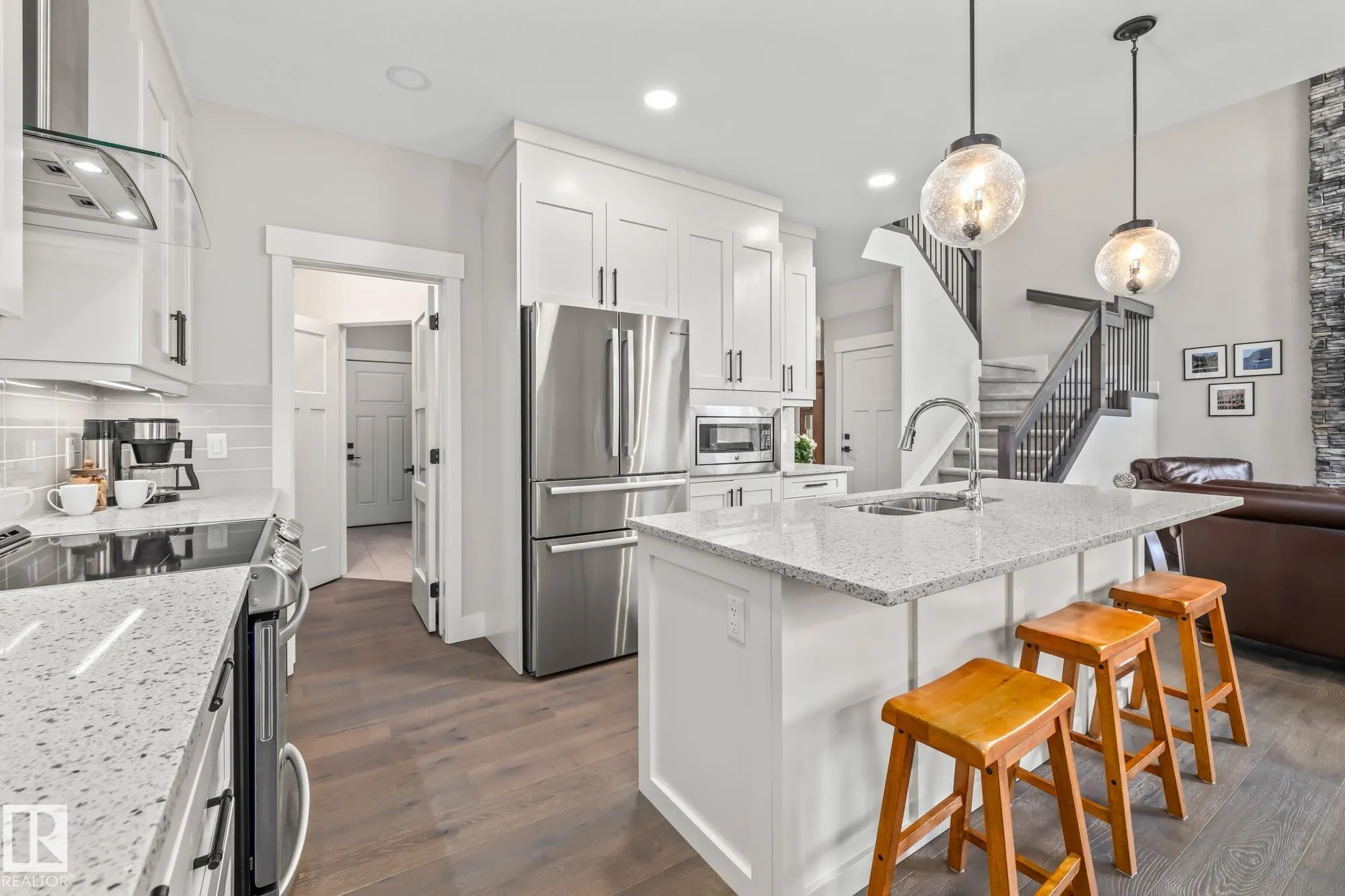 1759 TANAGER Close