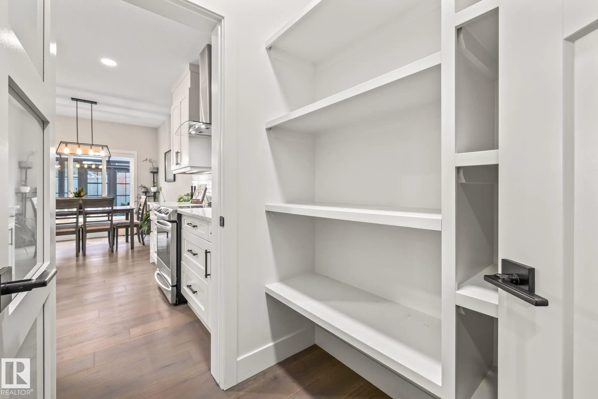1759 TANAGER Close