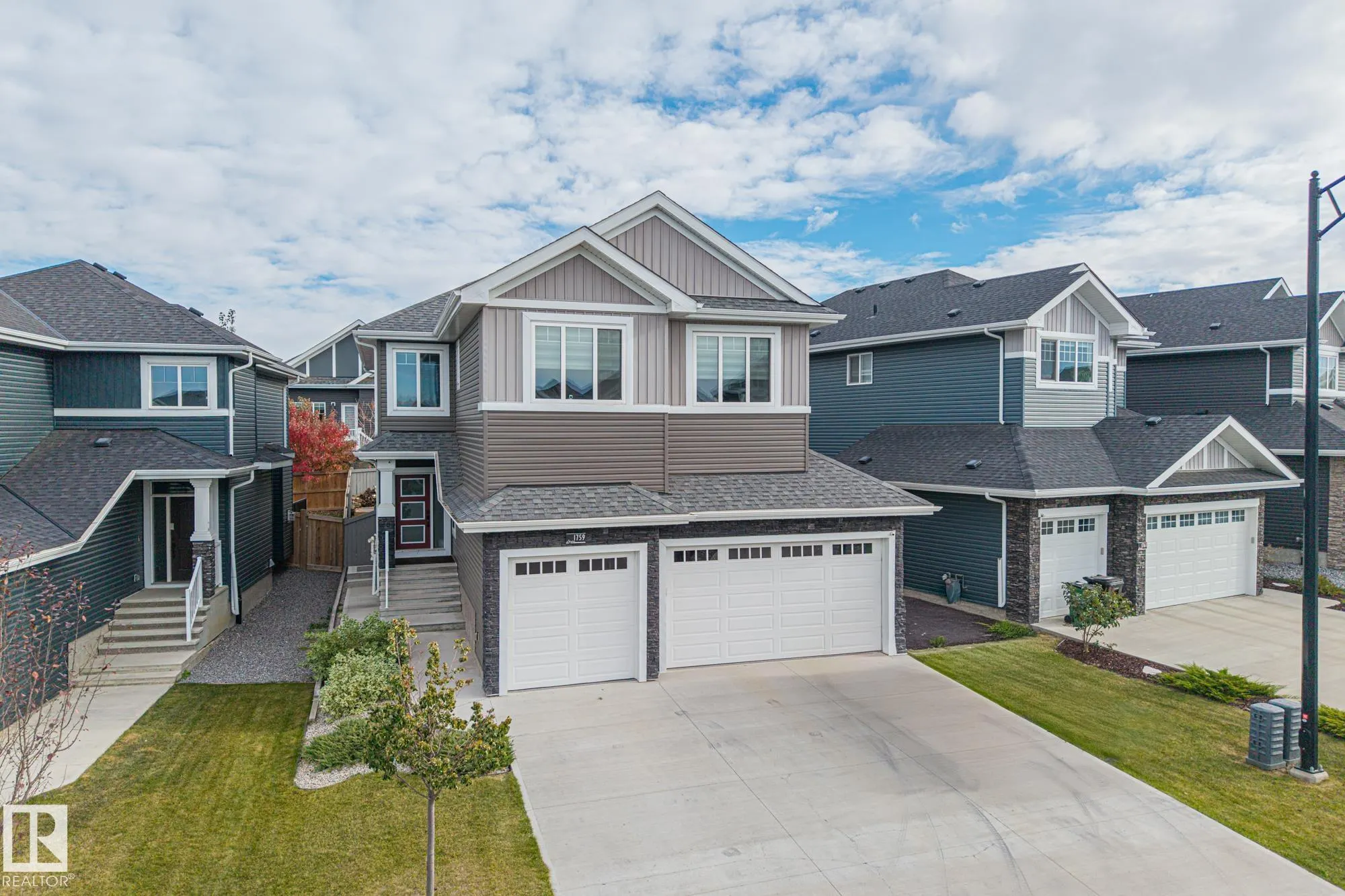 1759 TANAGER Close