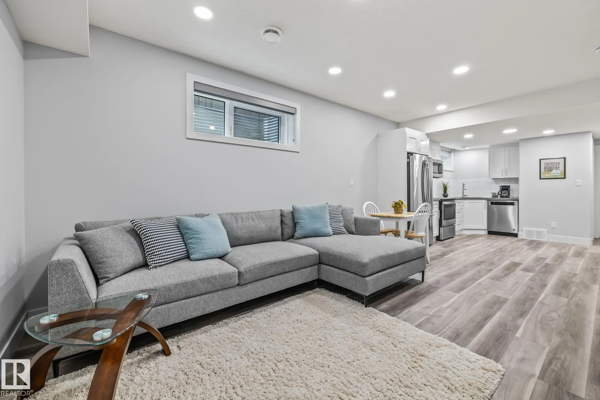 1759 TANAGER Close