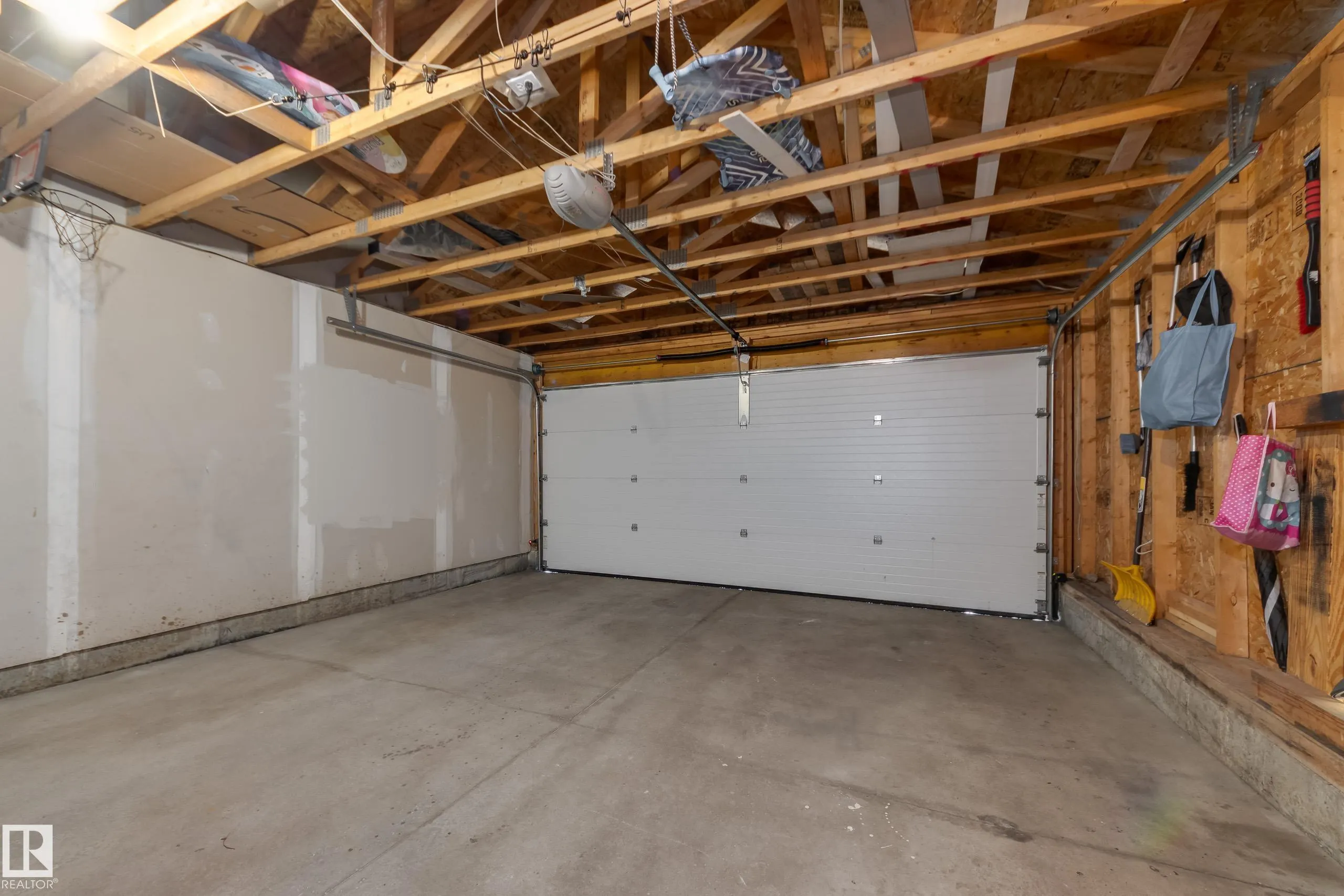 16003 132 Street