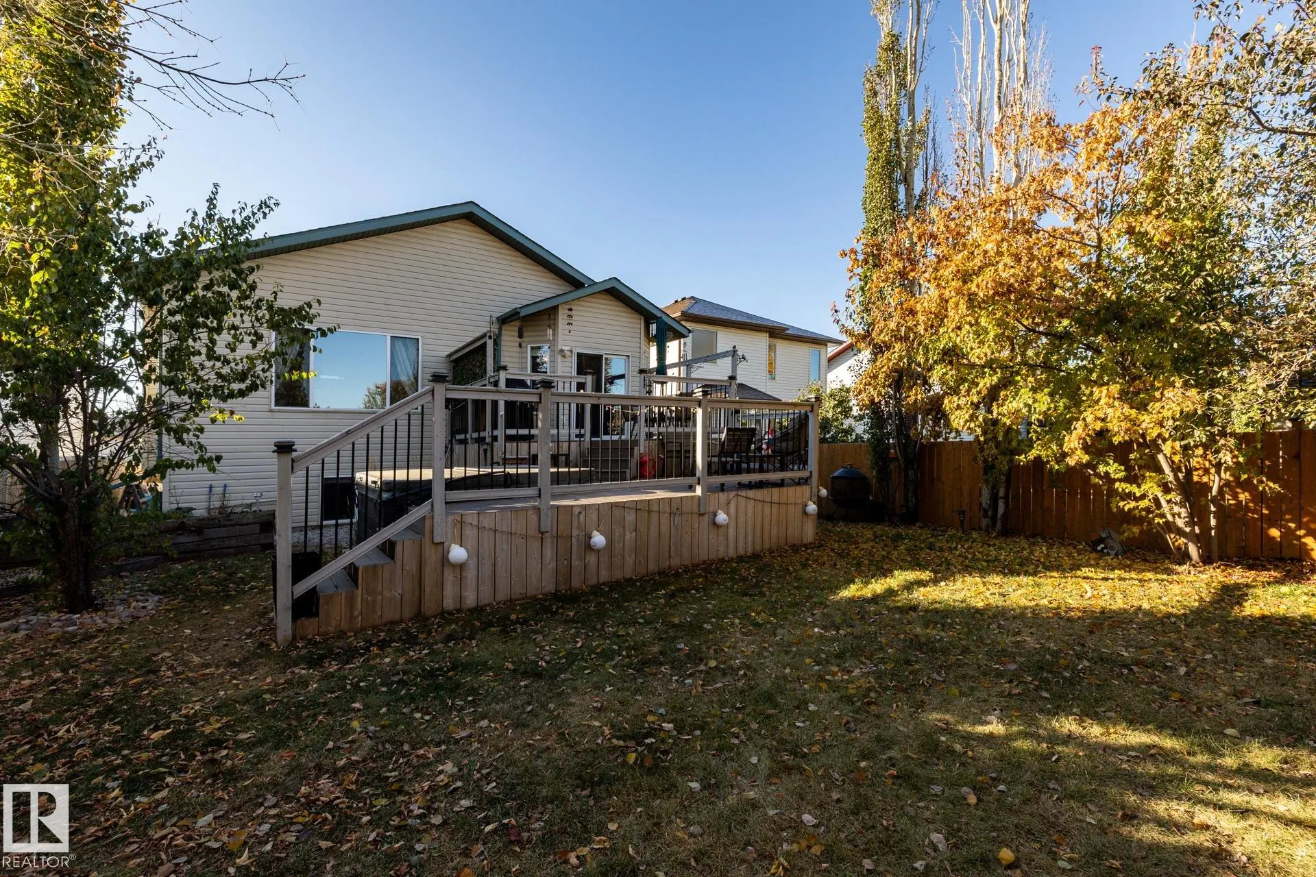 40 DEER PARK Boulevard
