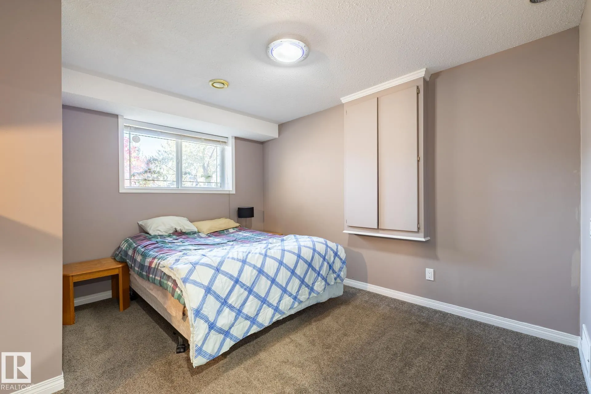 40 DEER PARK Boulevard