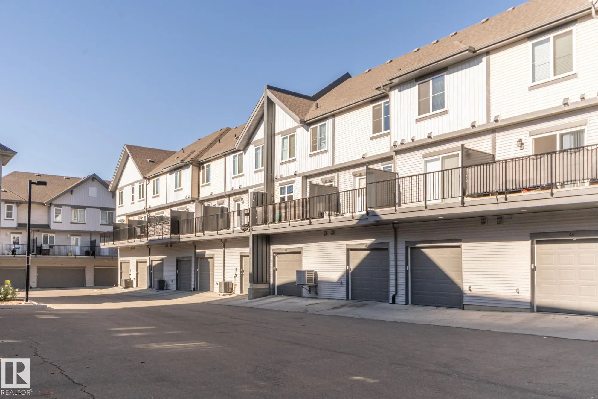 655 WATT Boulevard