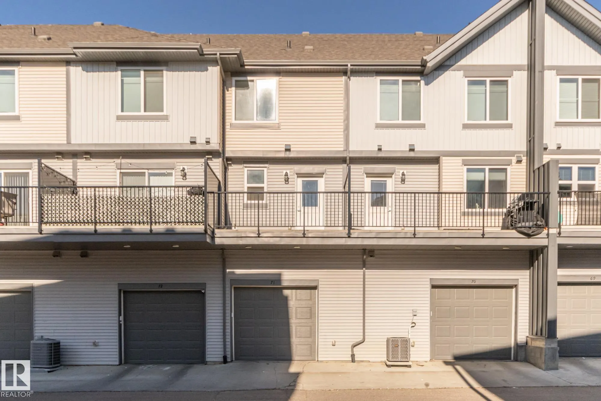 655 WATT Boulevard