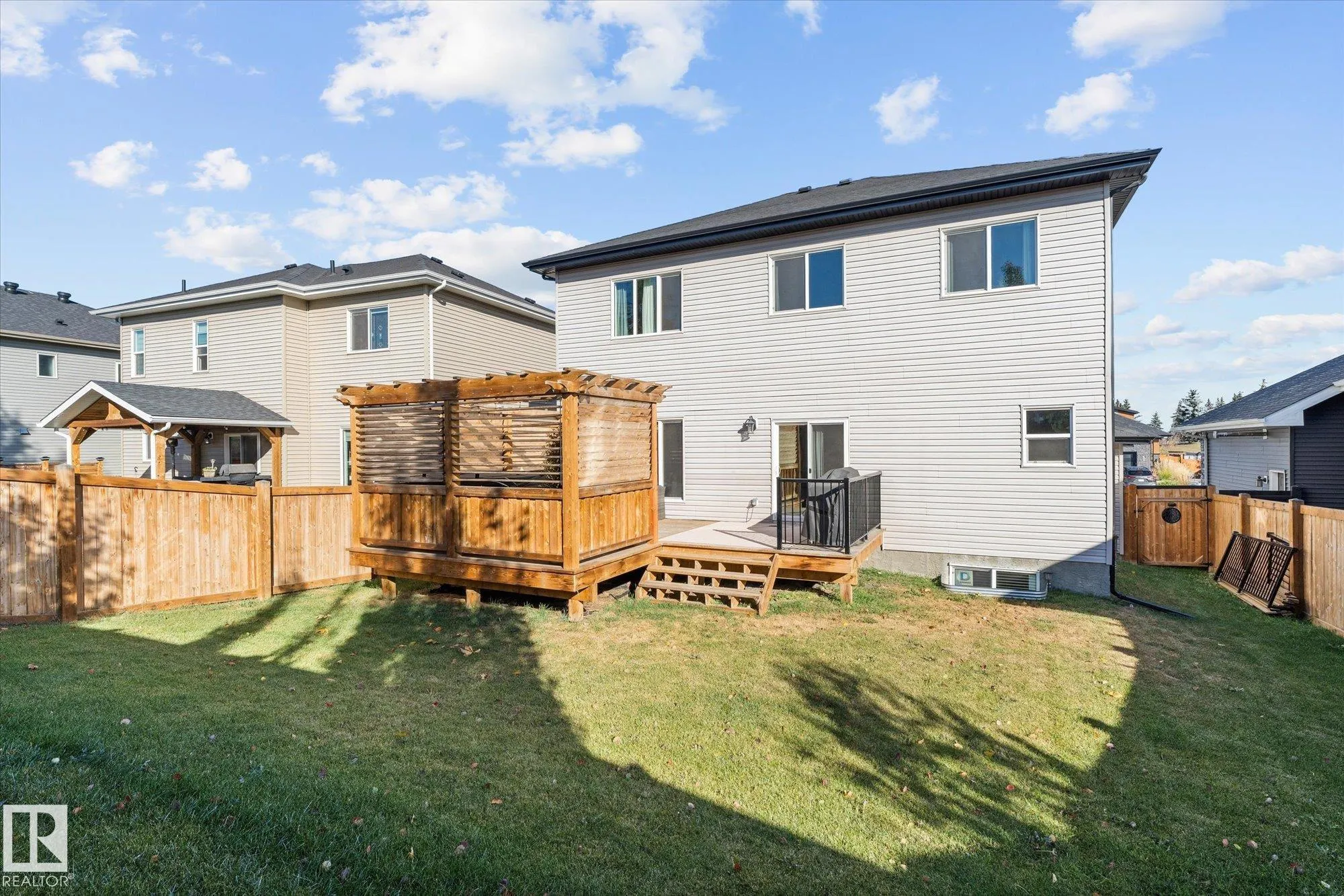 93 LILAC Bay