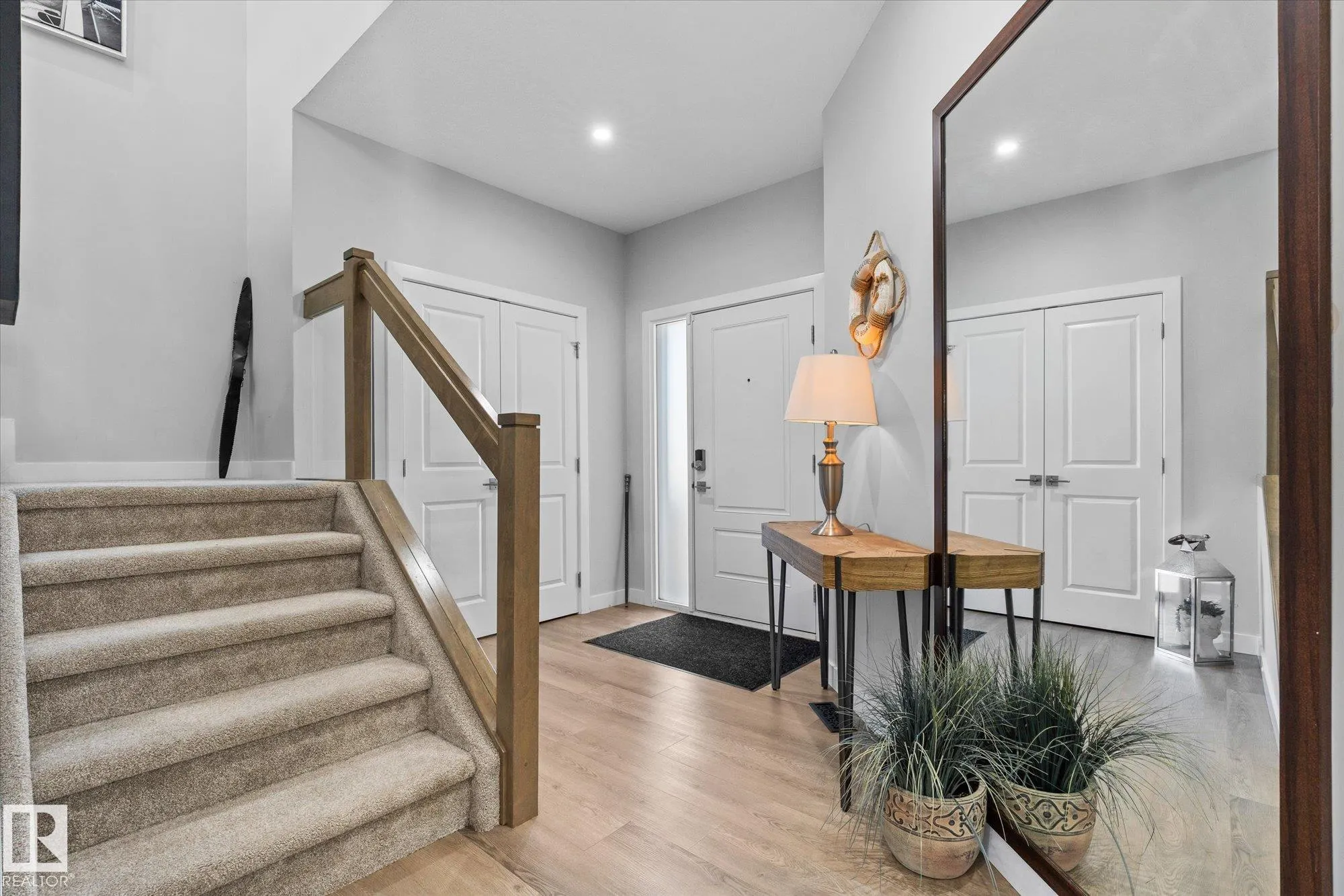 93 LILAC Bay