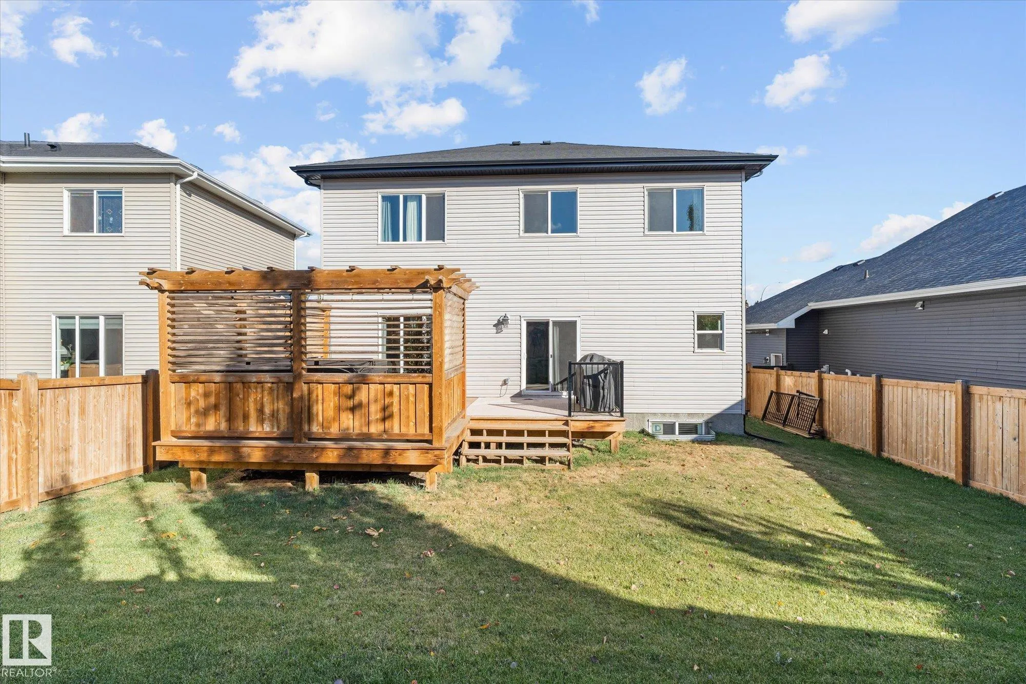 93 LILAC Bay