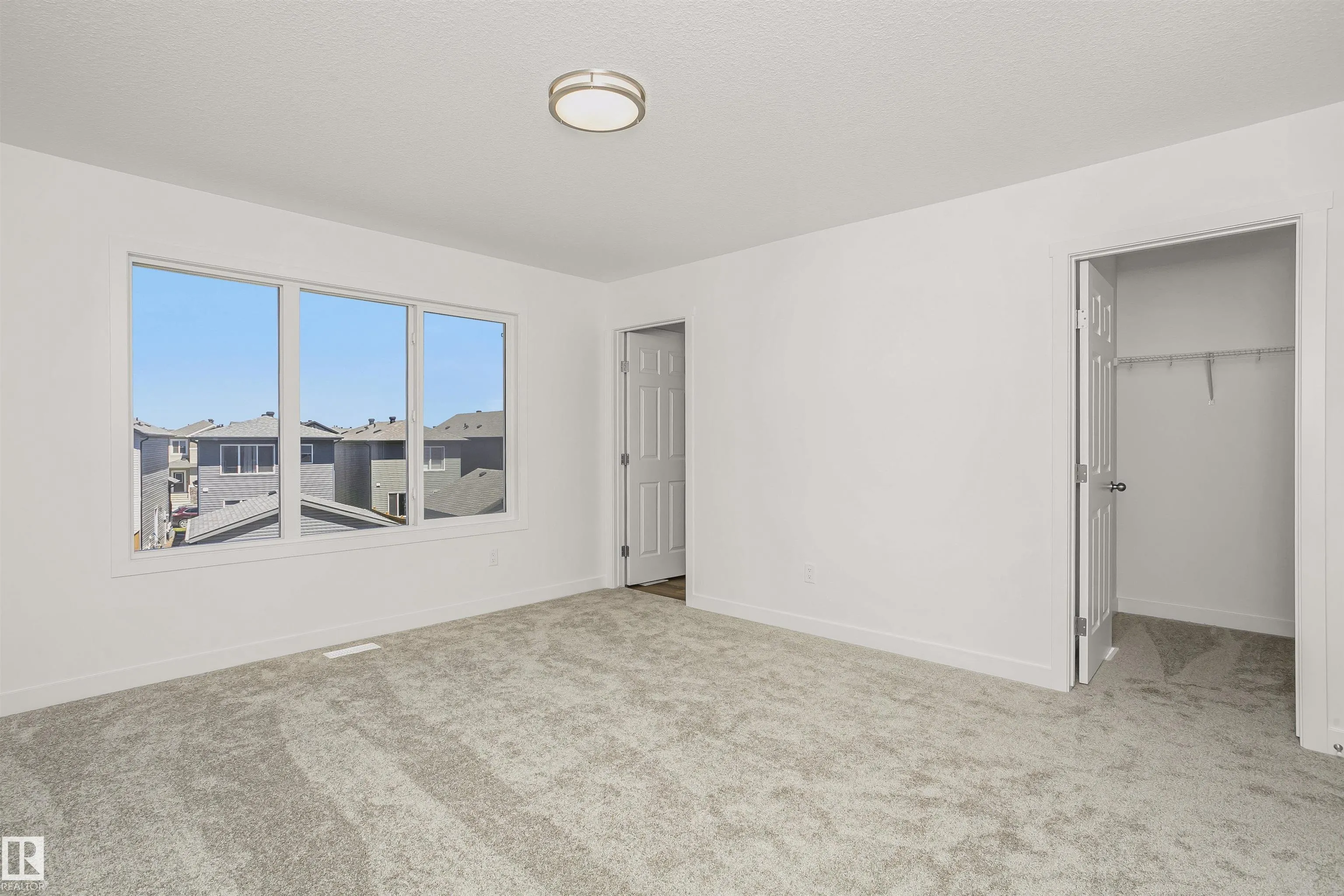9552 CARSON Bend