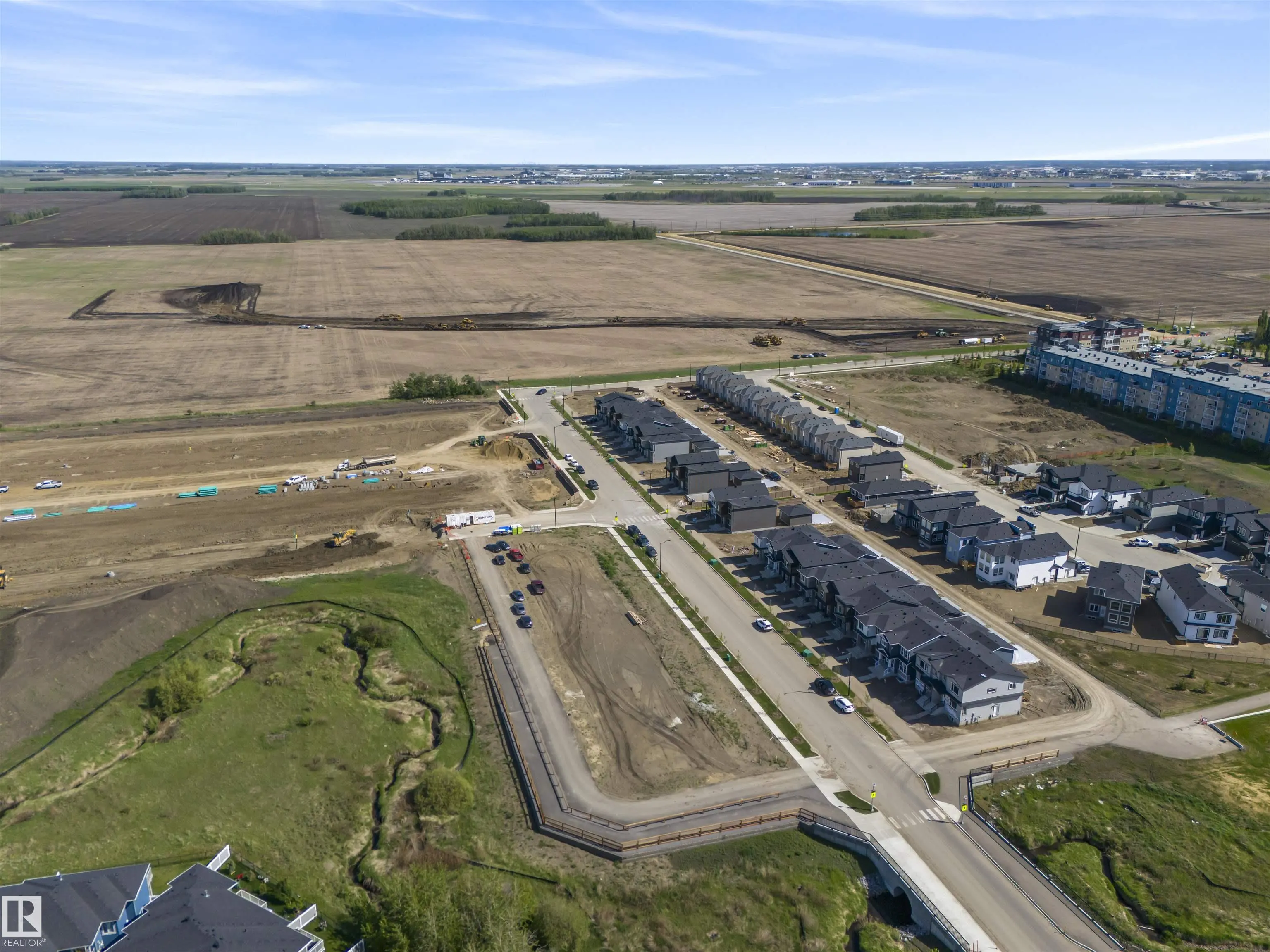 201 DEER Valley Drive