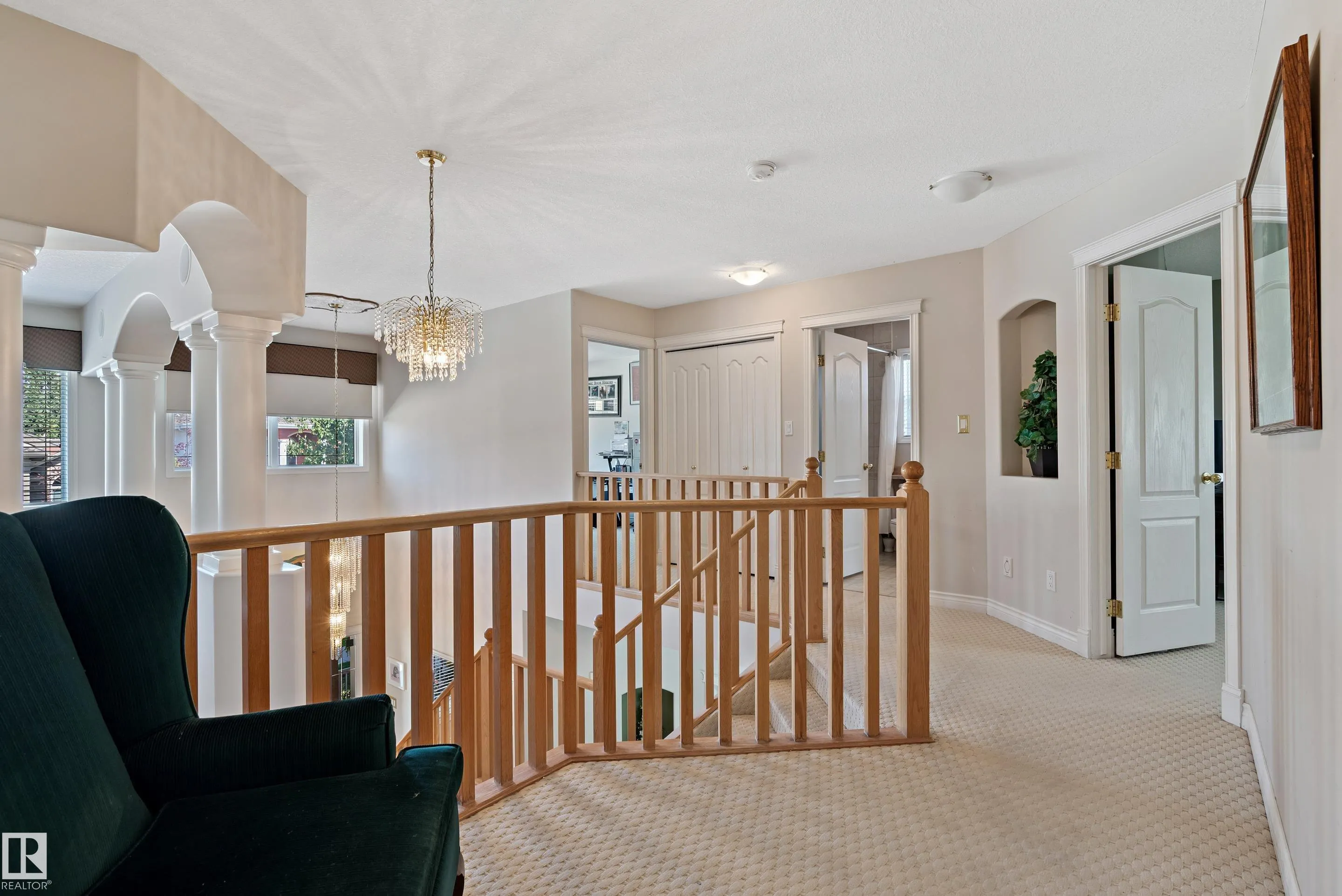 617 DALHOUSIE Crescent