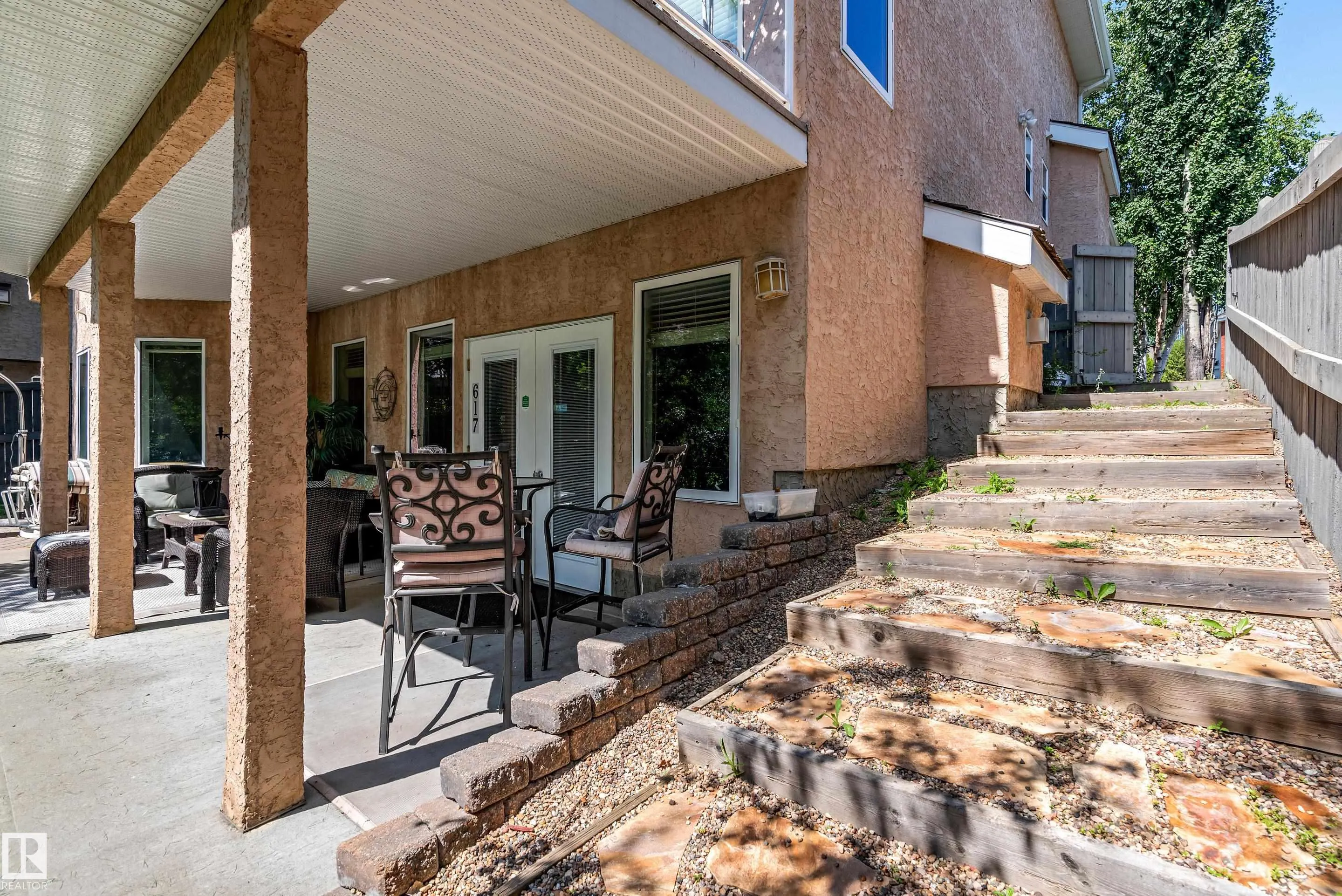 617 DALHOUSIE Crescent