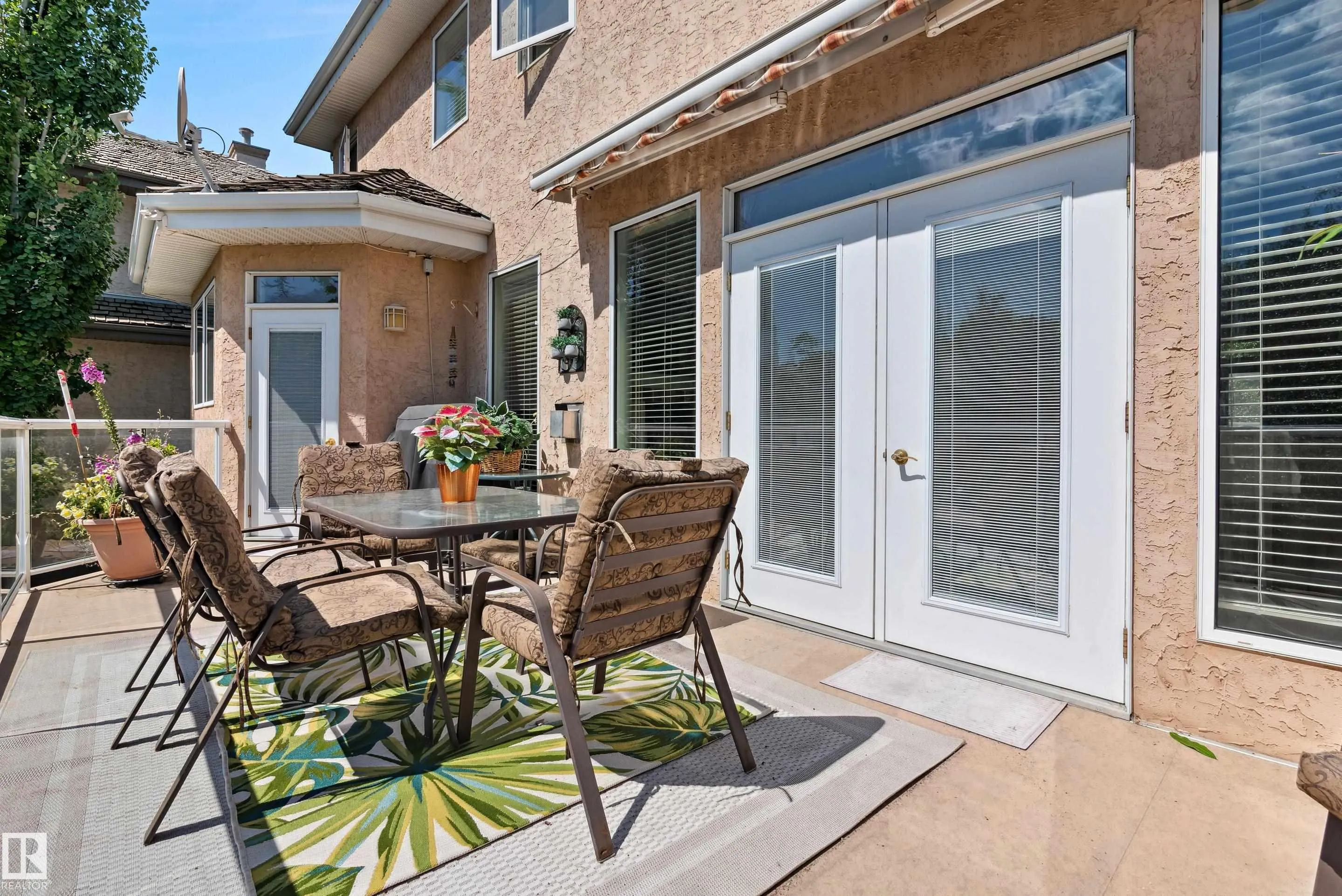 617 DALHOUSIE Crescent