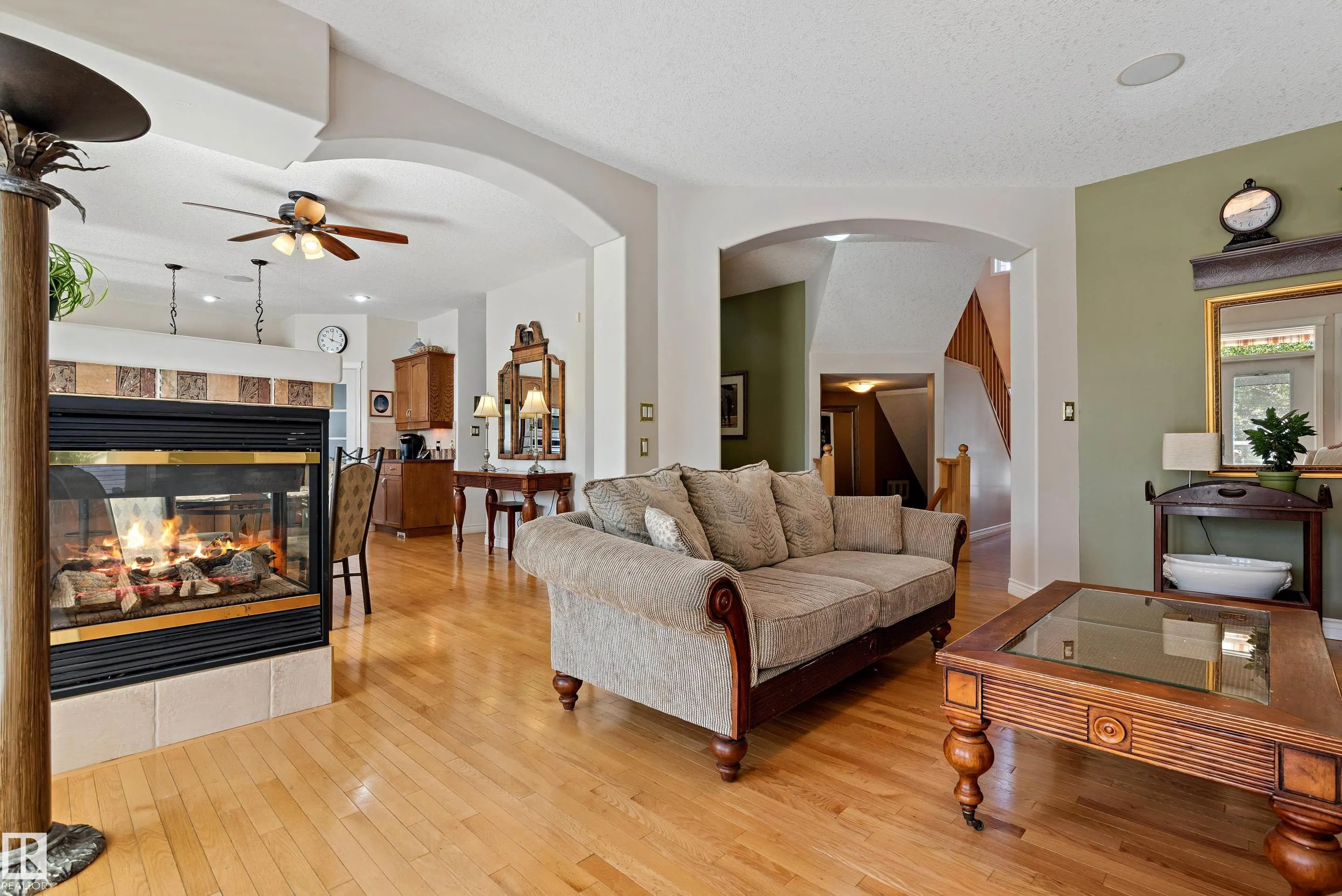 617 DALHOUSIE Crescent