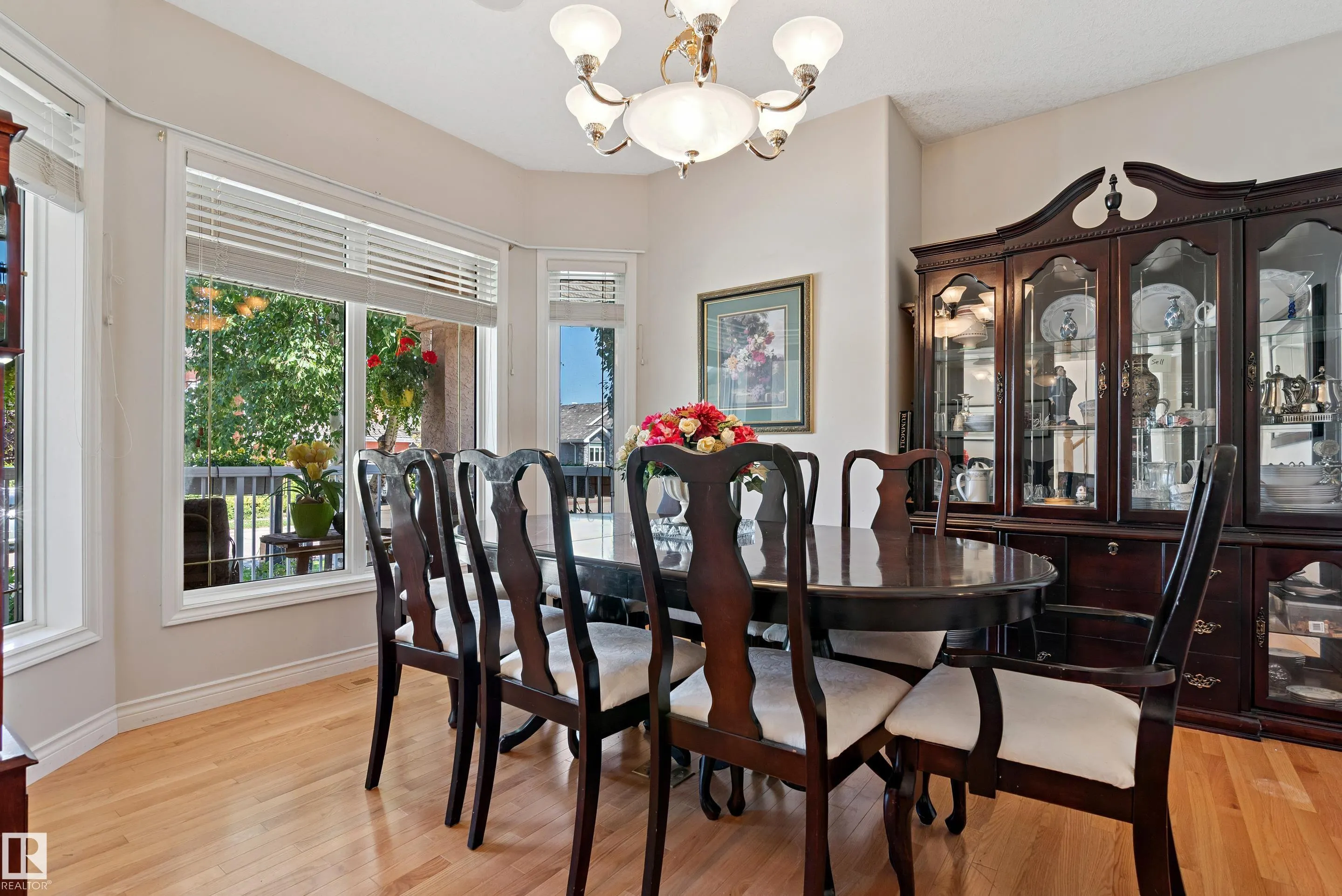 617 DALHOUSIE Crescent