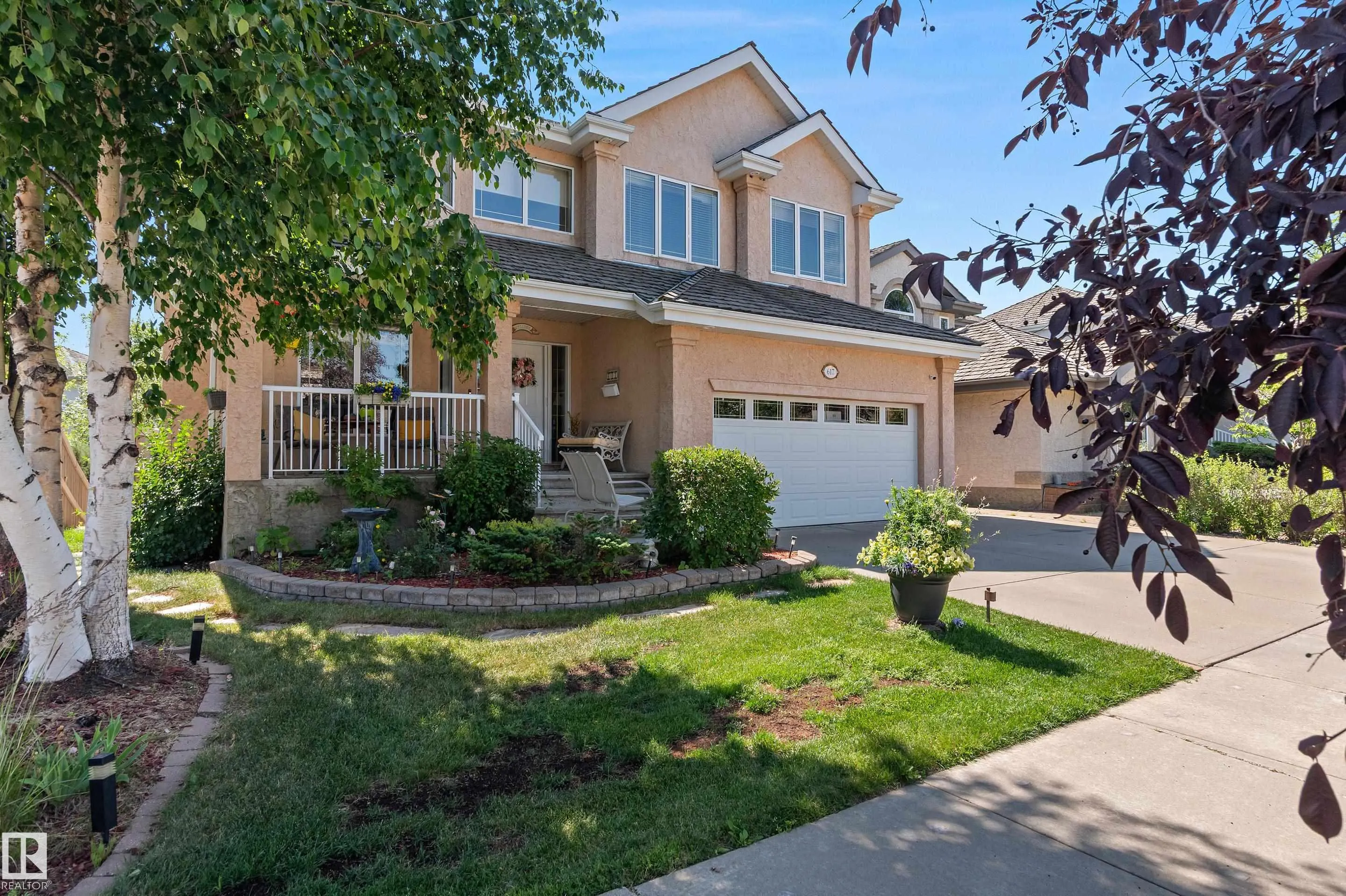 617 DALHOUSIE Crescent