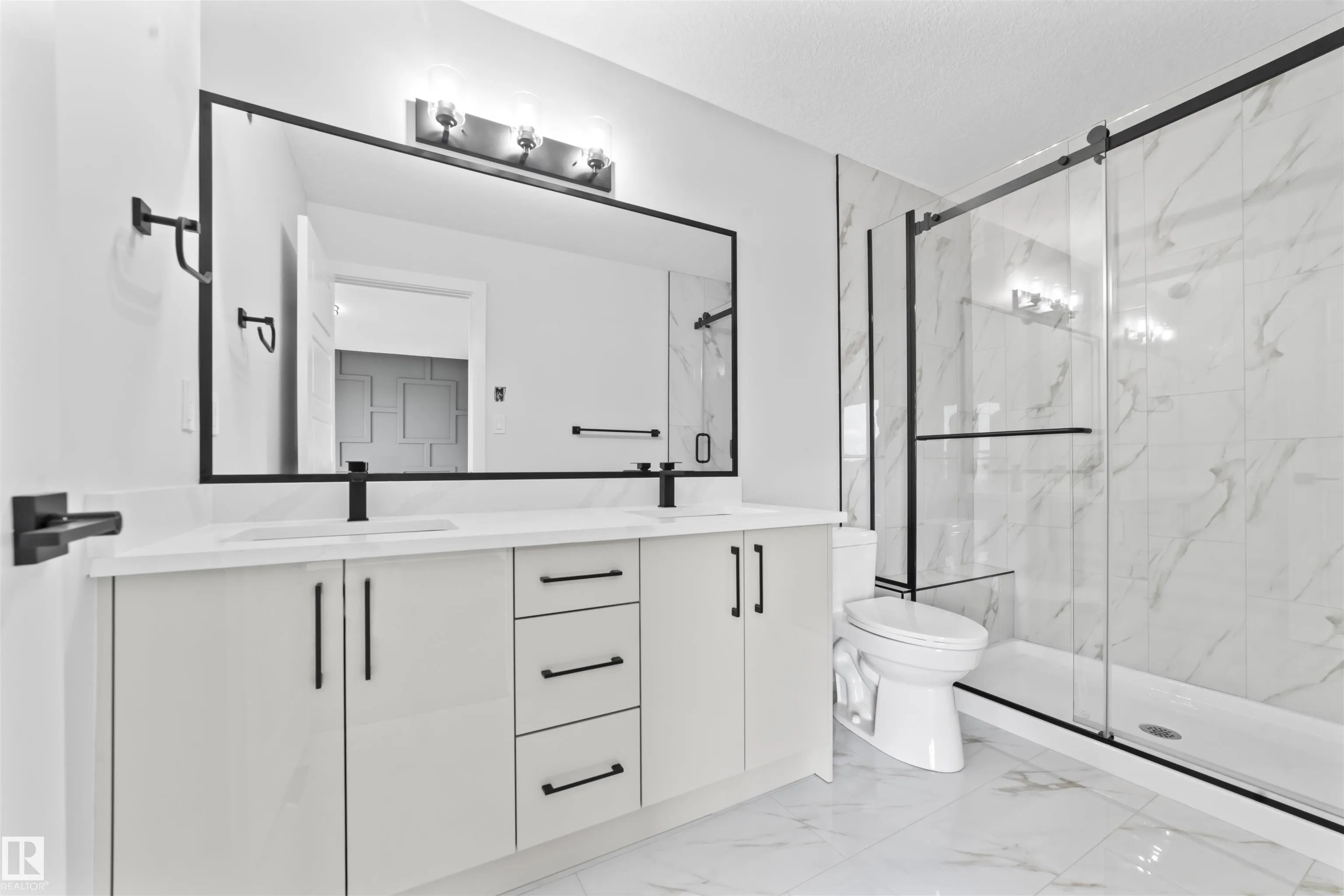 203 DEER Valley Drive