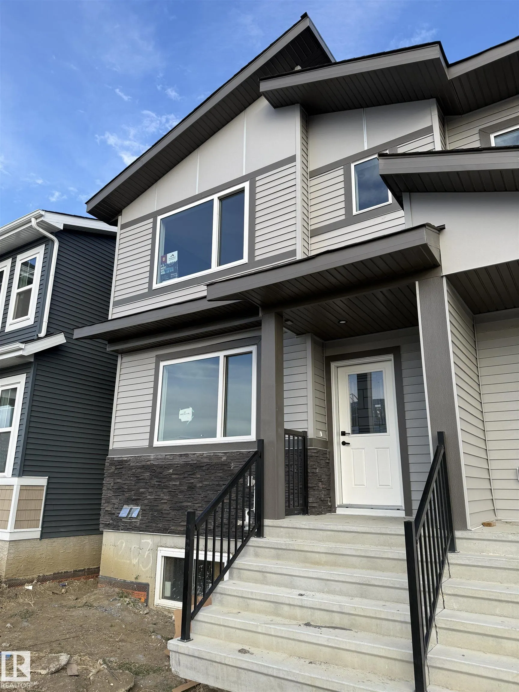 203 DEER Valley Drive