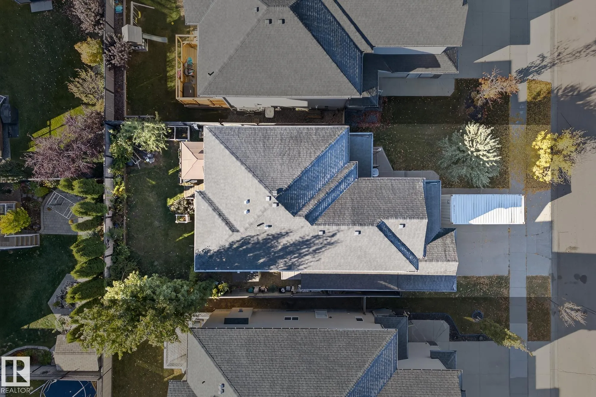 22 Shorewood Cr