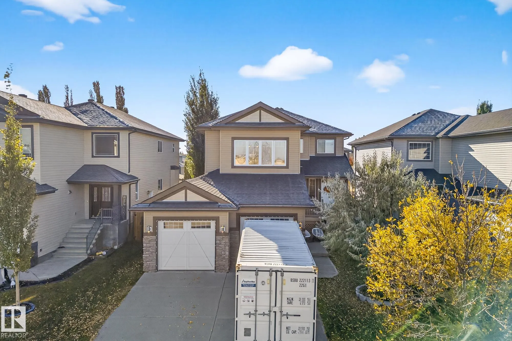22 Shorewood Cr