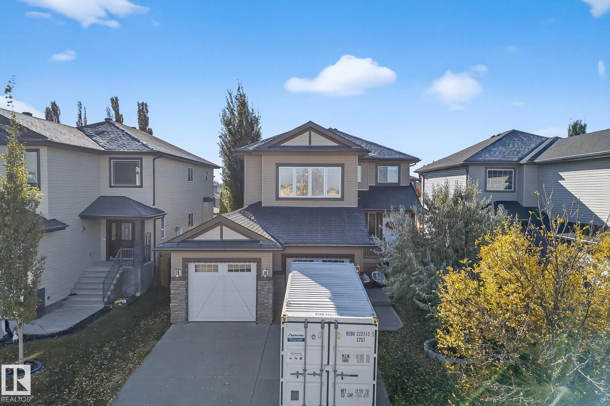 22 Shorewood Cr