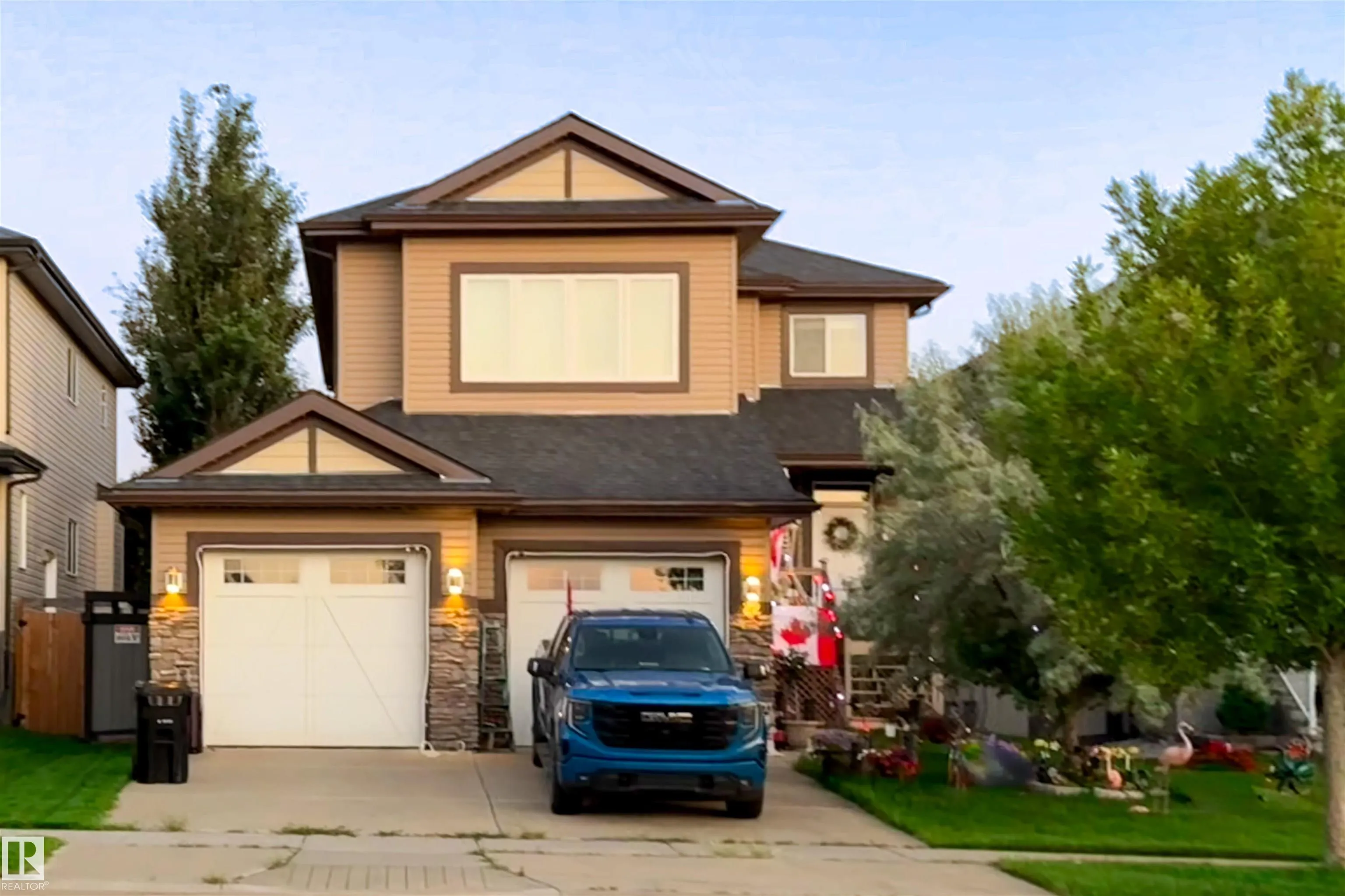 22 Shorewood Cr
