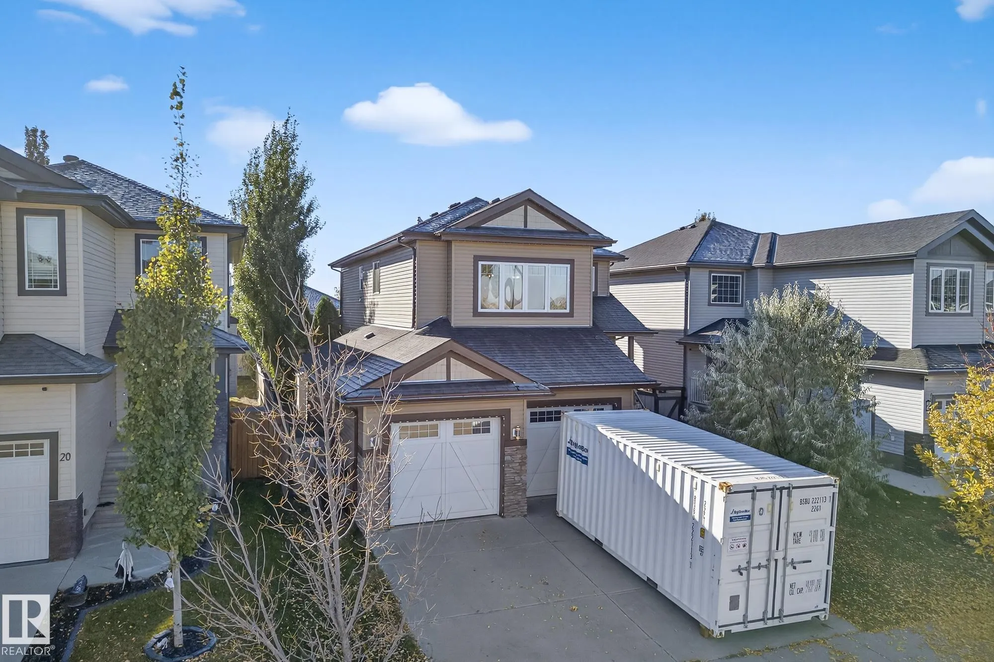 22 Shorewood Cr