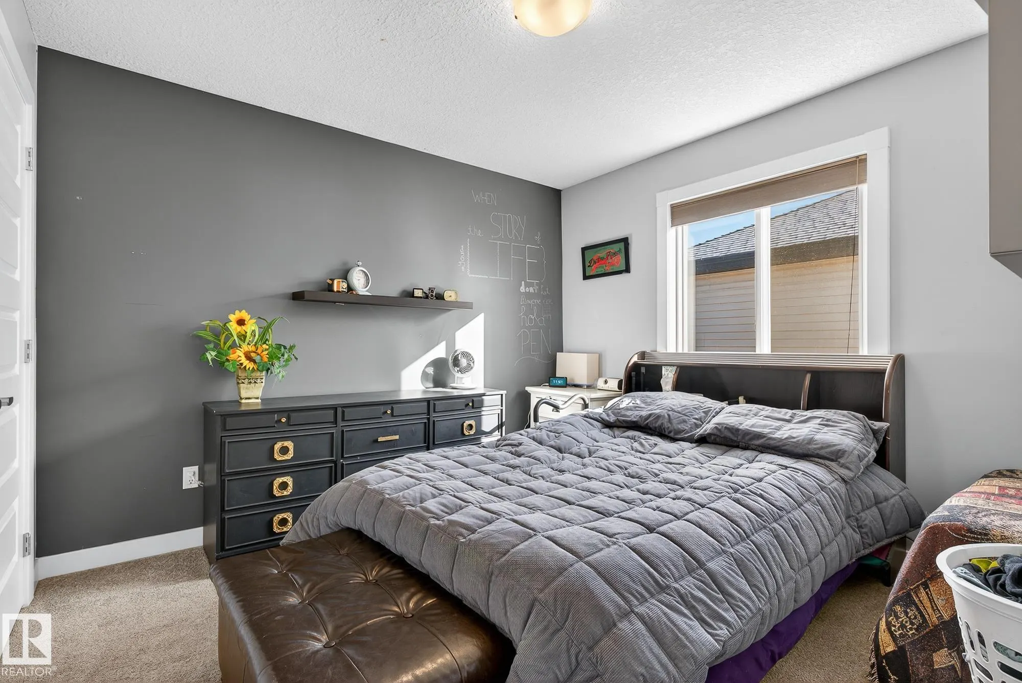 22 Shorewood Cr