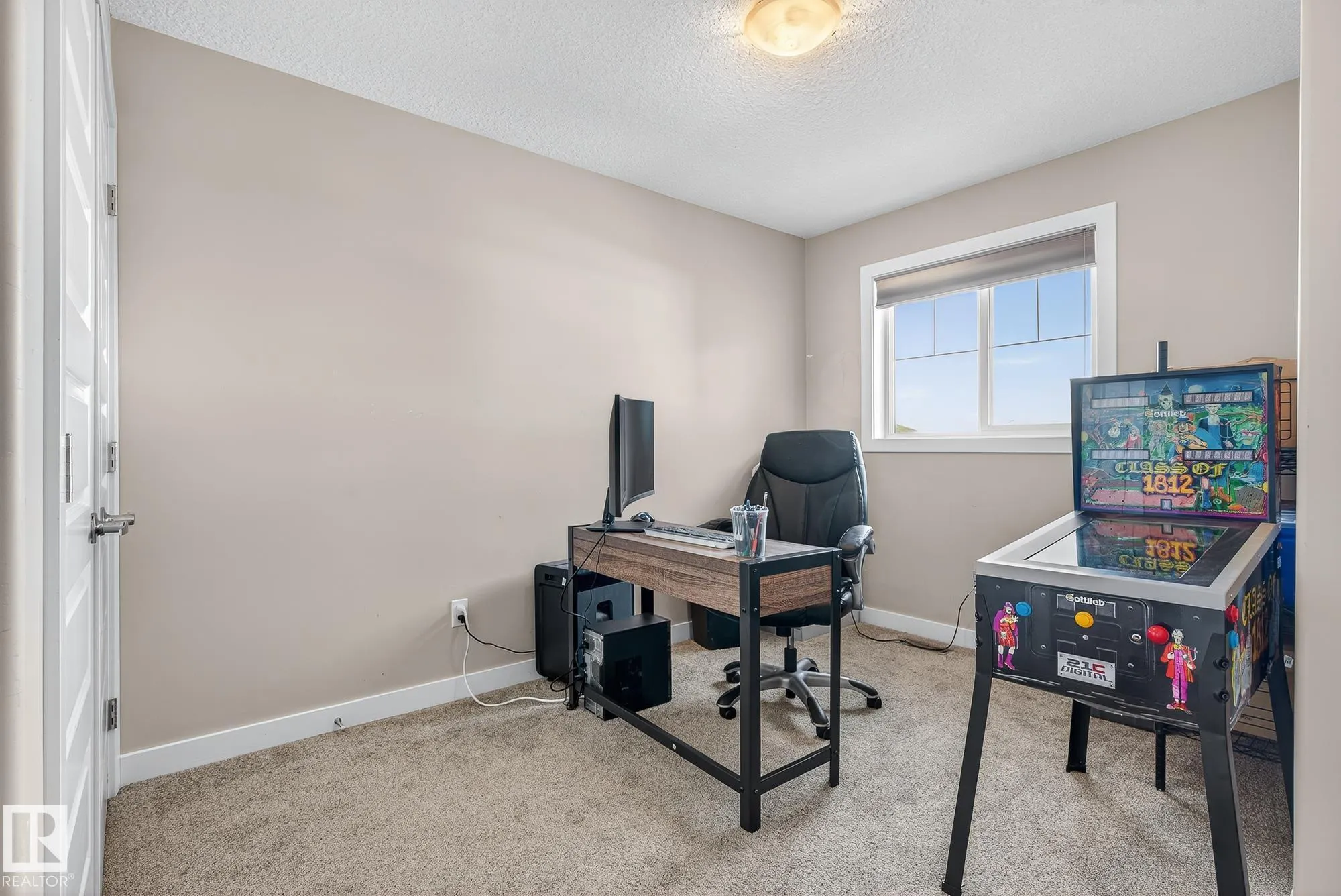 22 Shorewood Cr