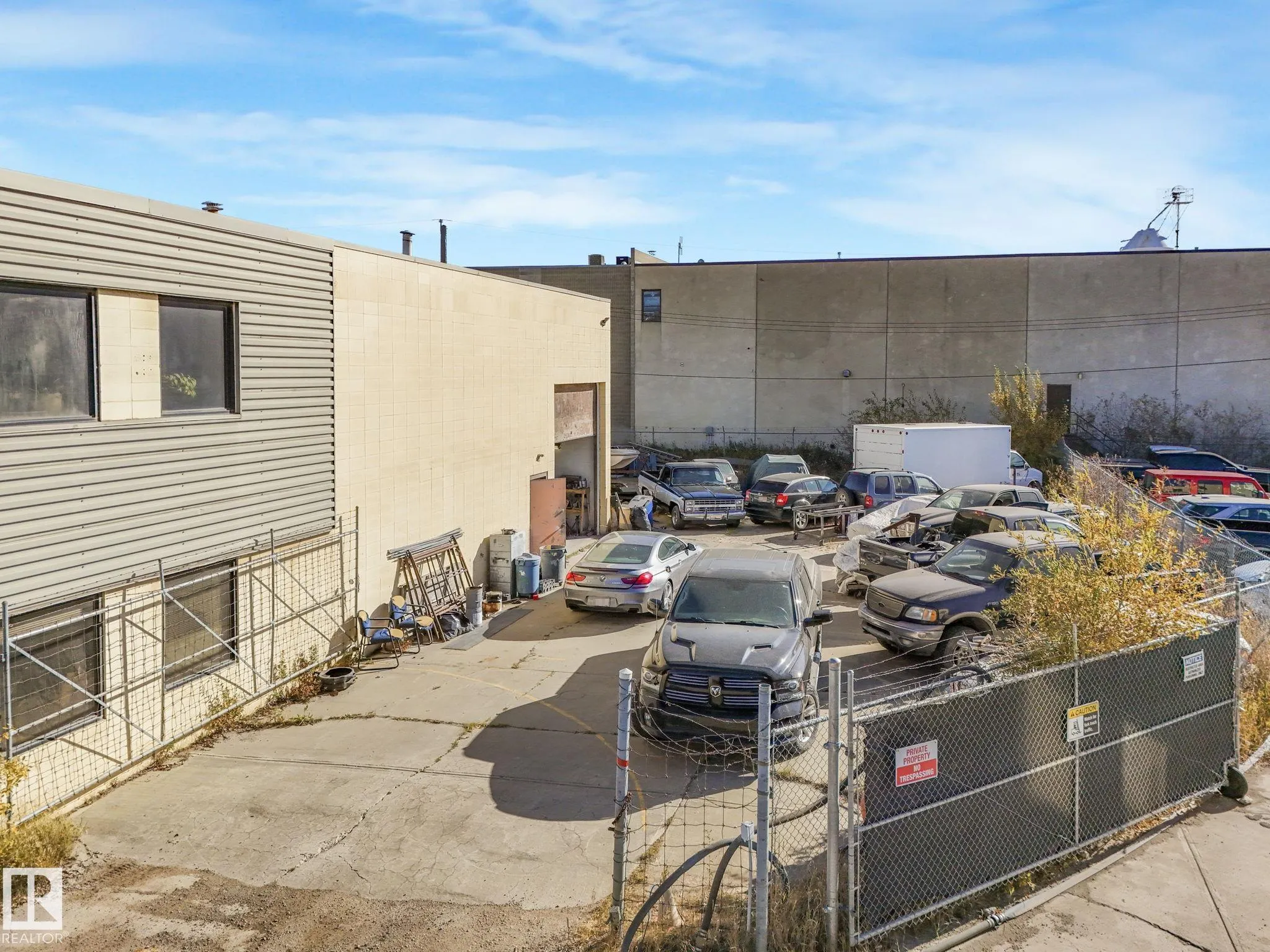 16371 130 Avenue