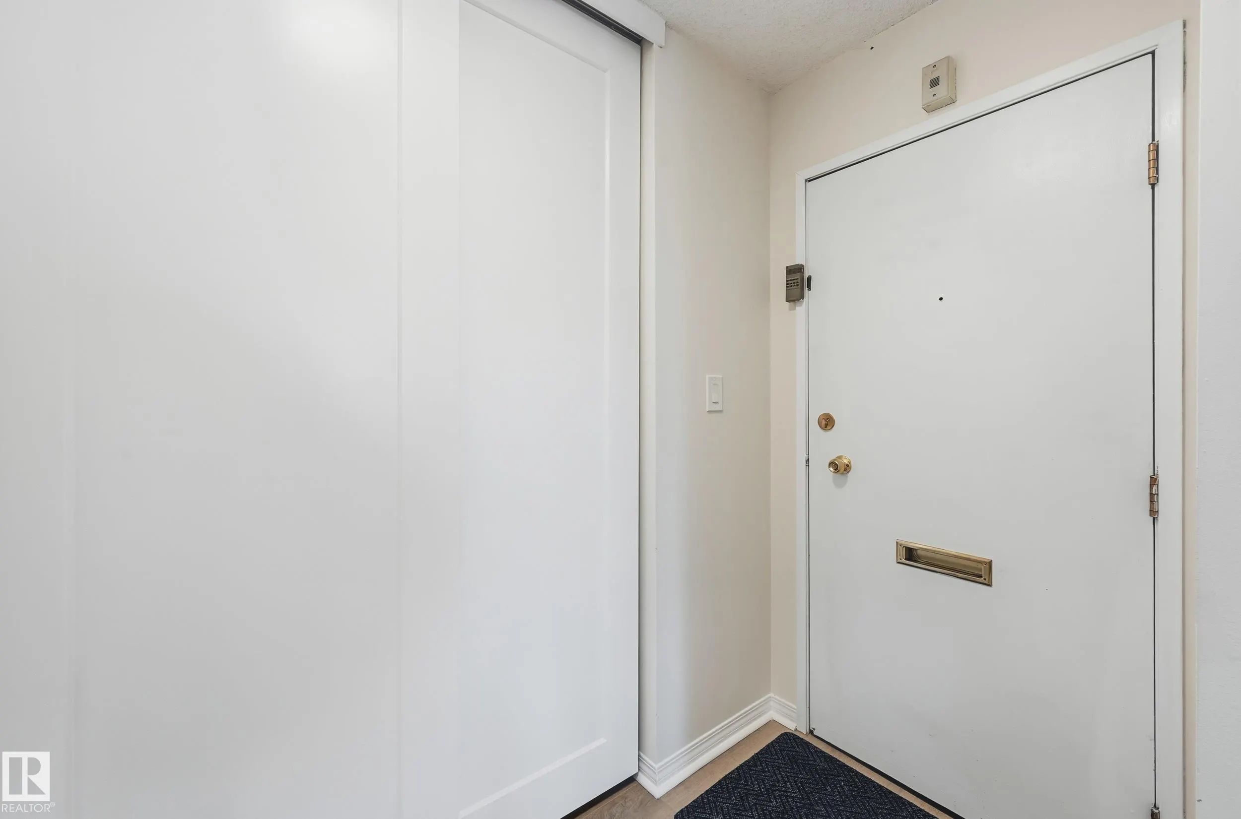 10011 116 Street