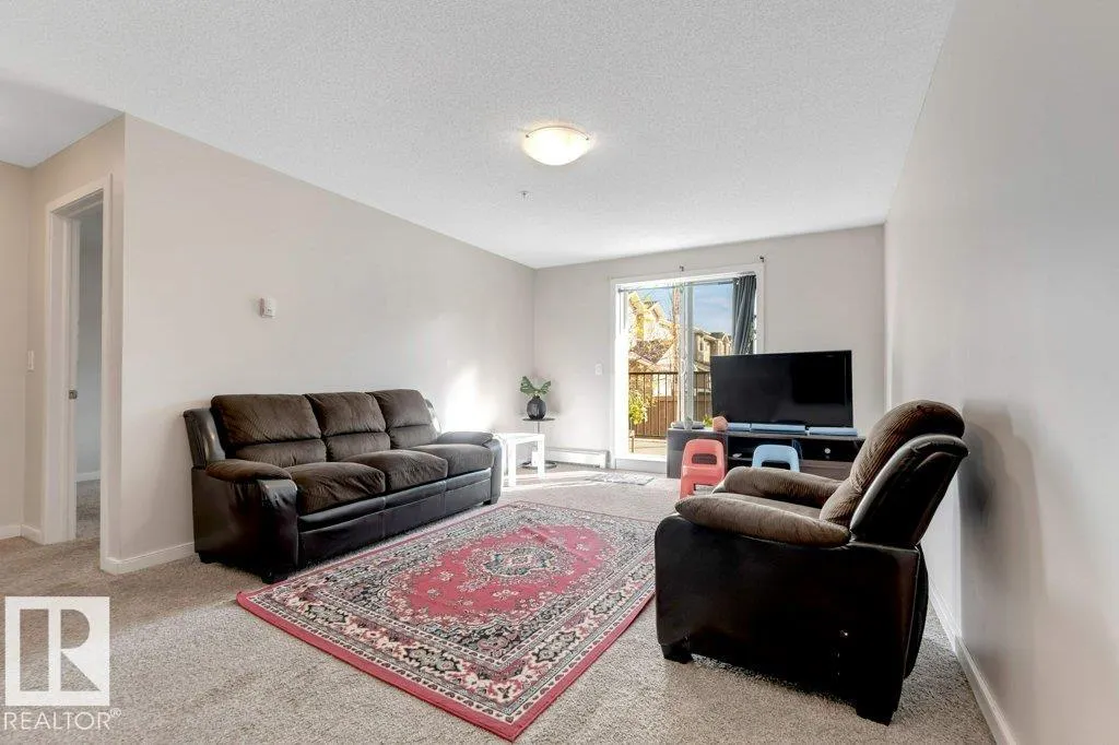 392 SILVER BERRY Road
