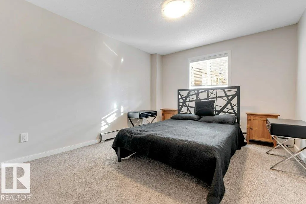 392 SILVER BERRY Road