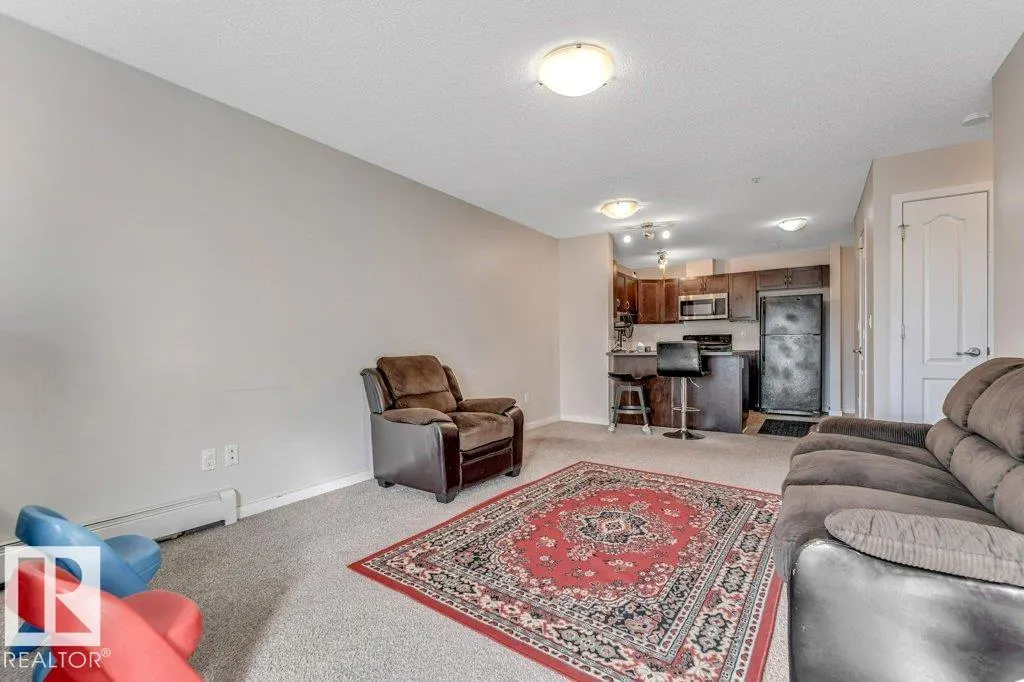 392 SILVER BERRY Road