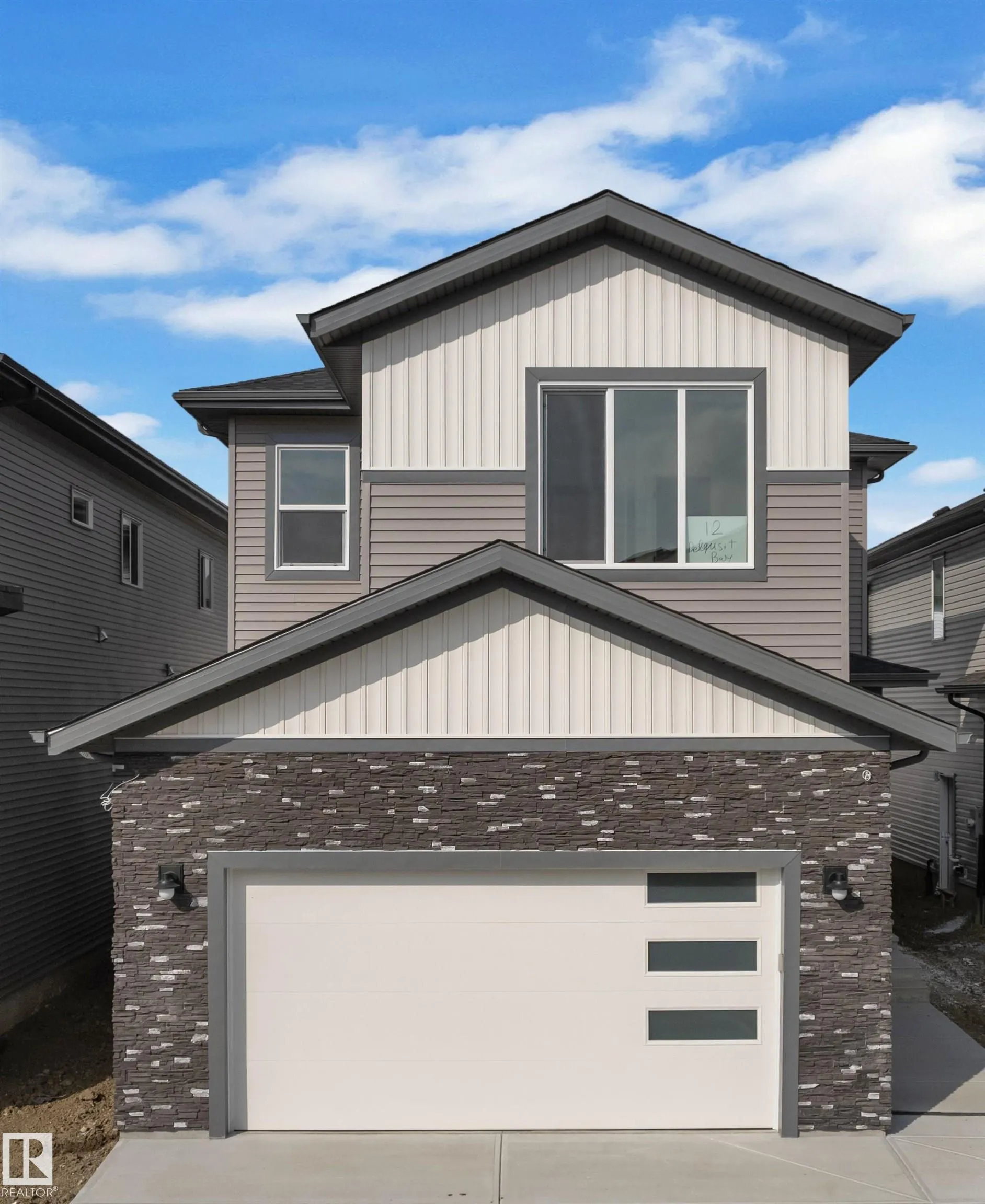 12 Dalquist Bay