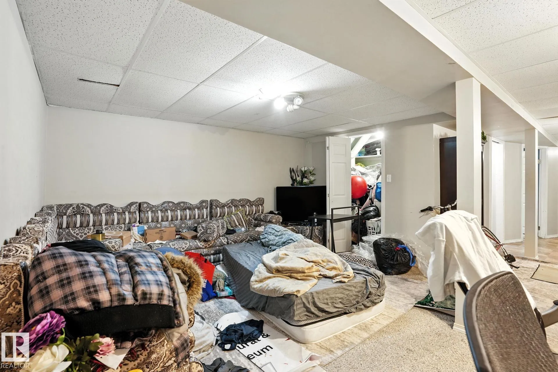 9963 171 Ave