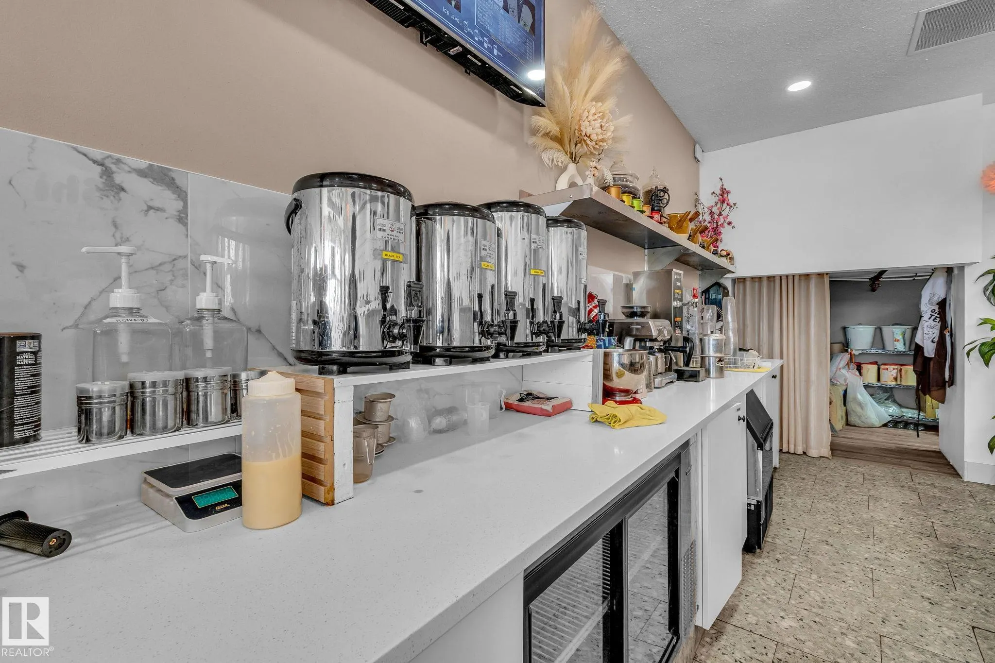 2230 Trumpeter Way