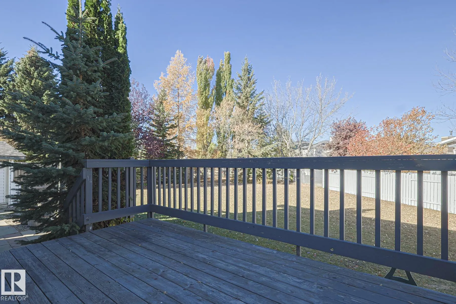 11 HIGH PARK Close