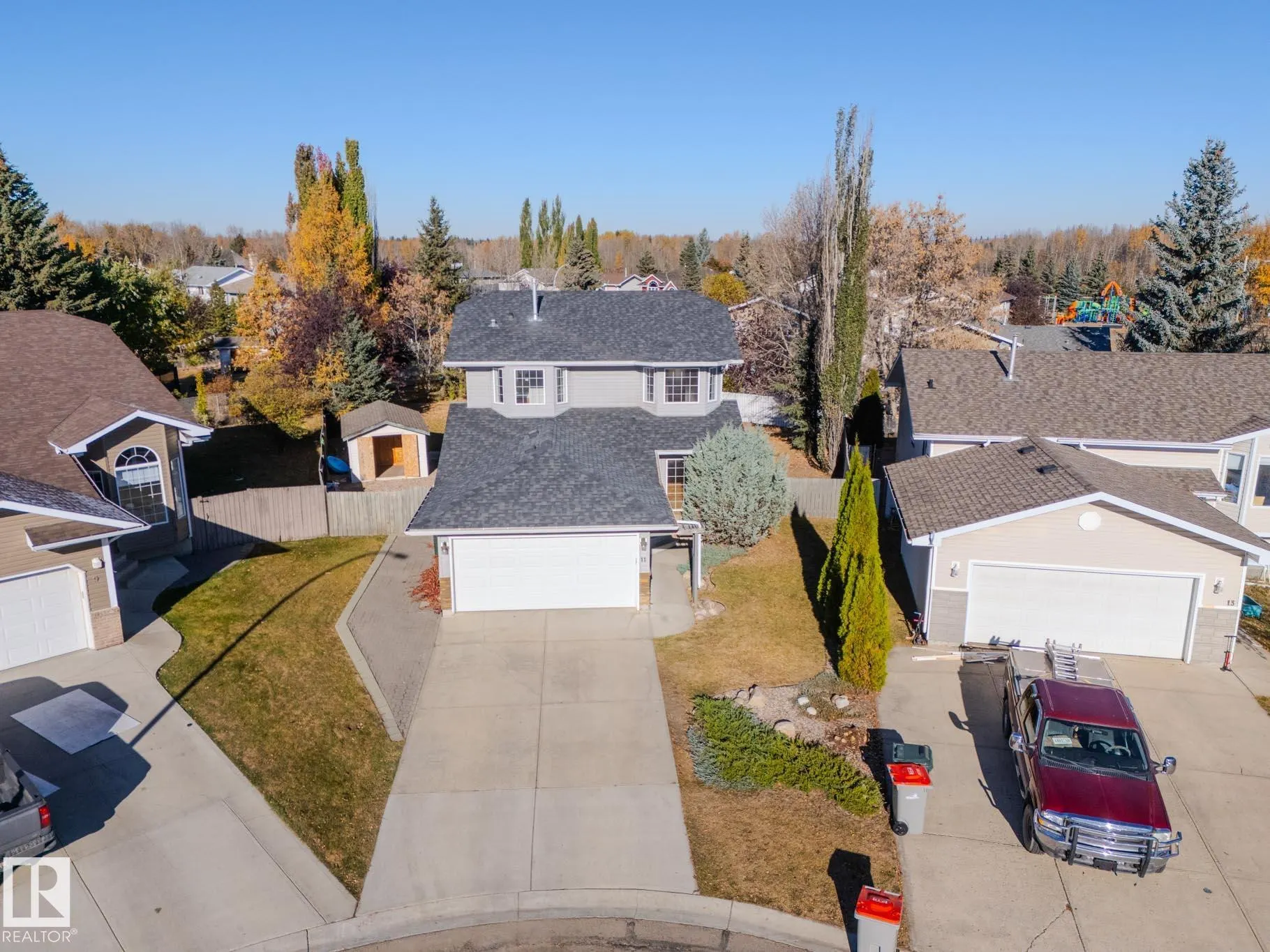 11 HIGH PARK Close