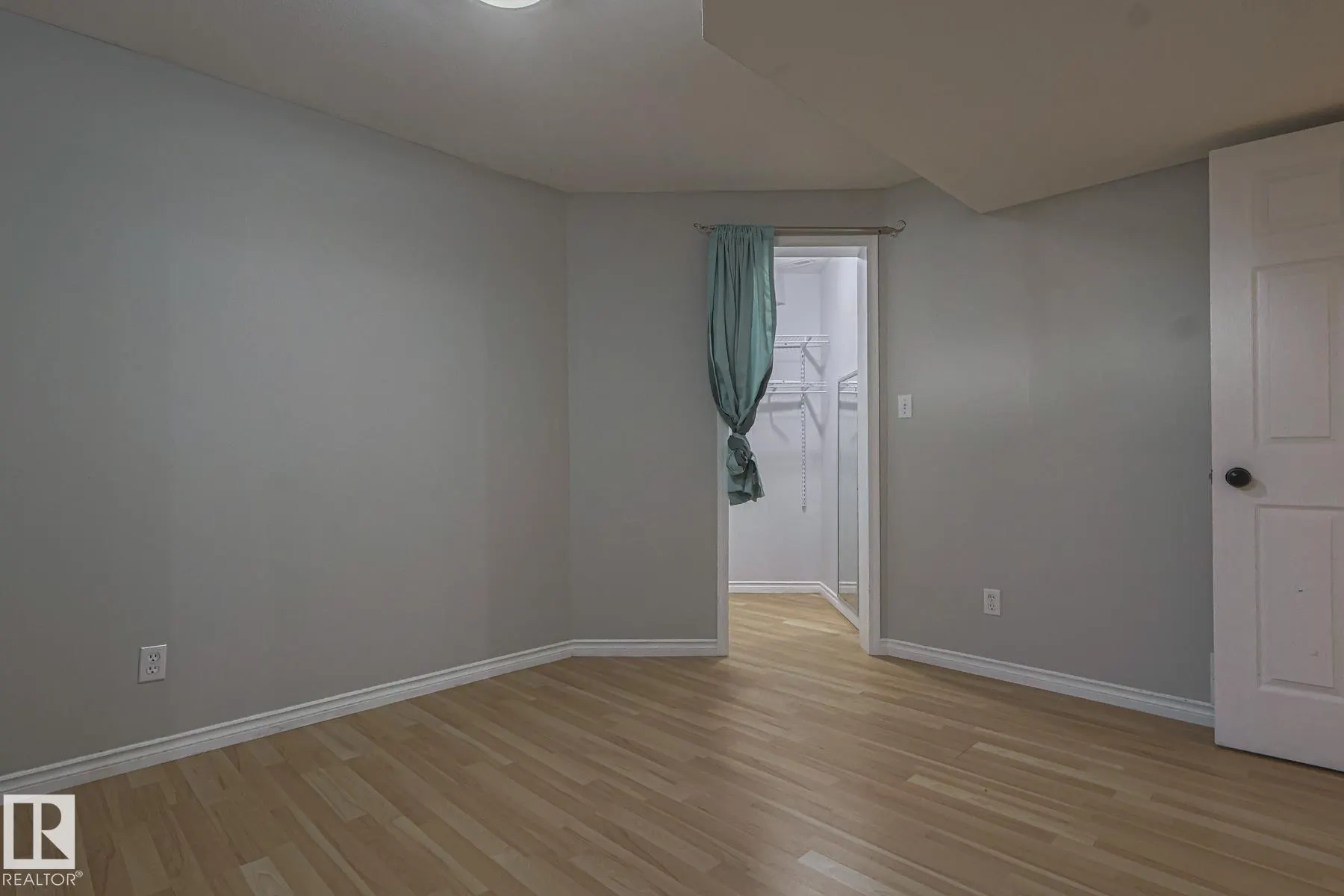 11 HIGH PARK Close