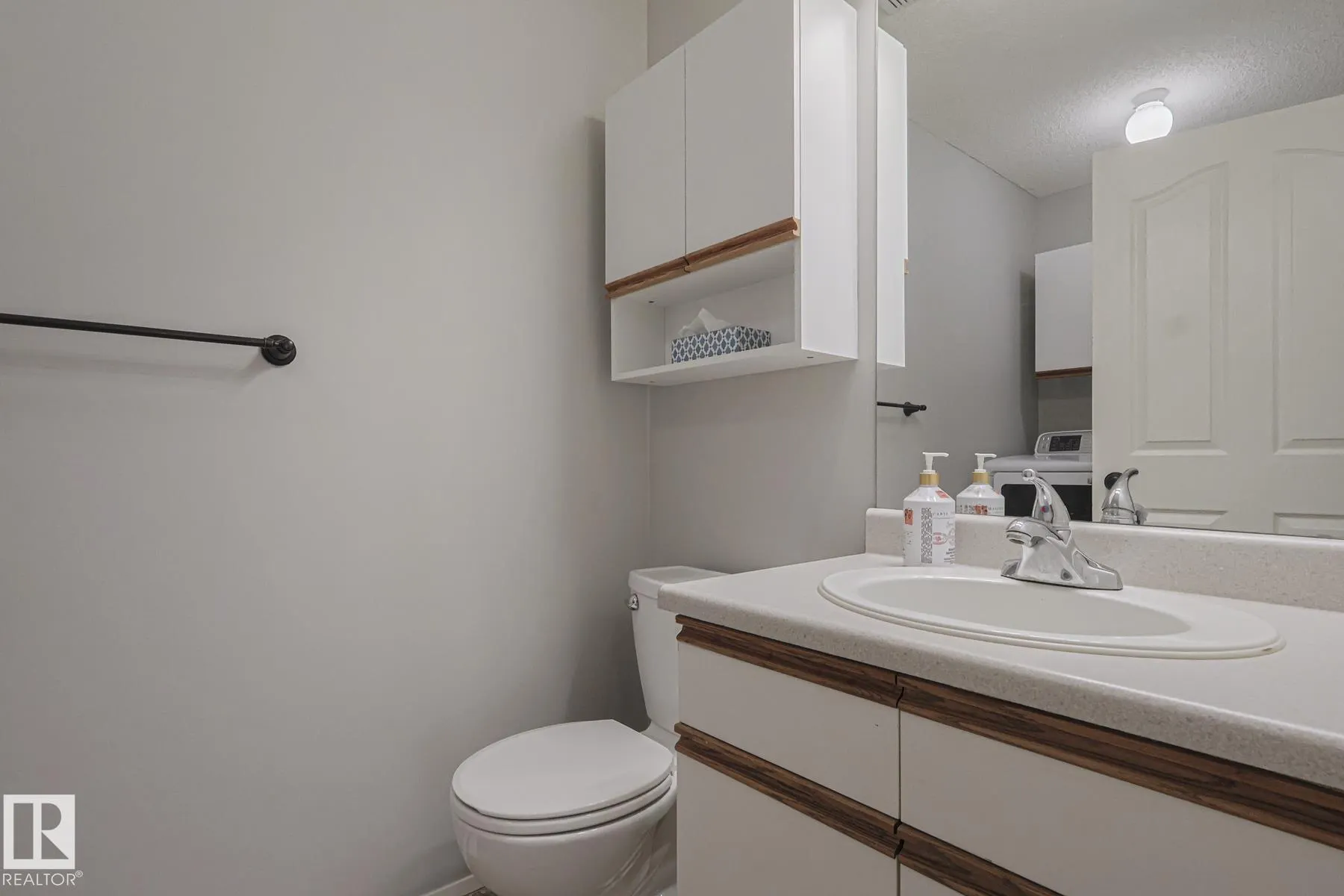 11 HIGH PARK Close
