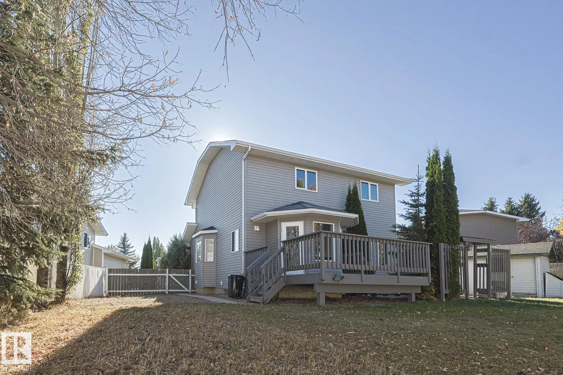11 HIGH PARK Close